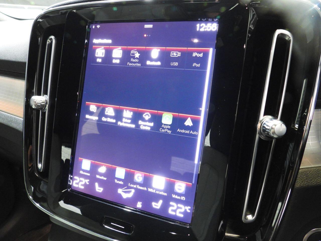 Volvo XC40 view 33