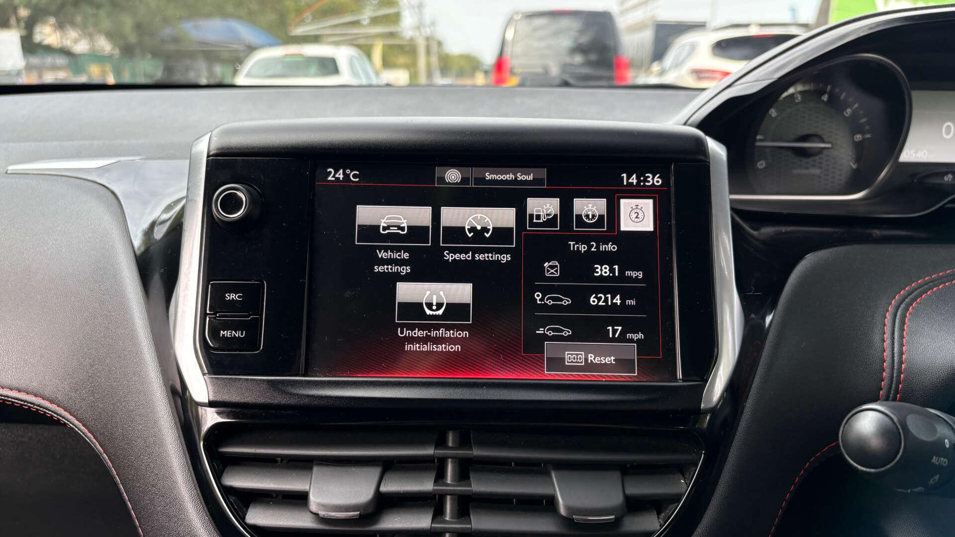 Peugeot 208 view 28
