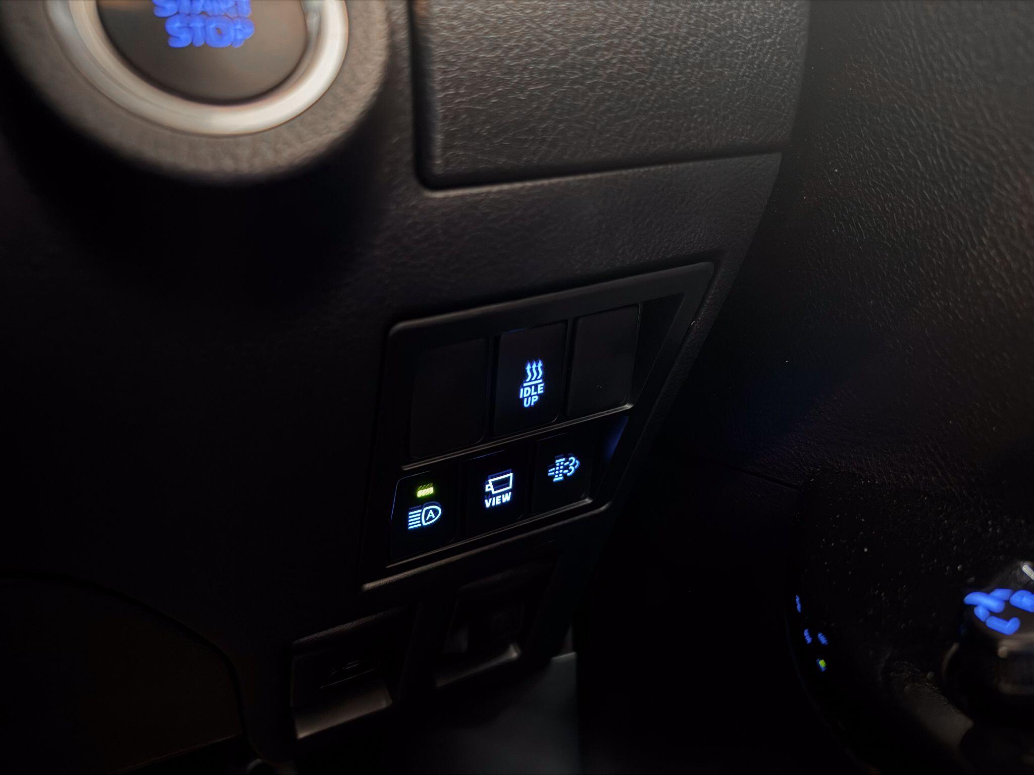 Toyota Hilux view 52