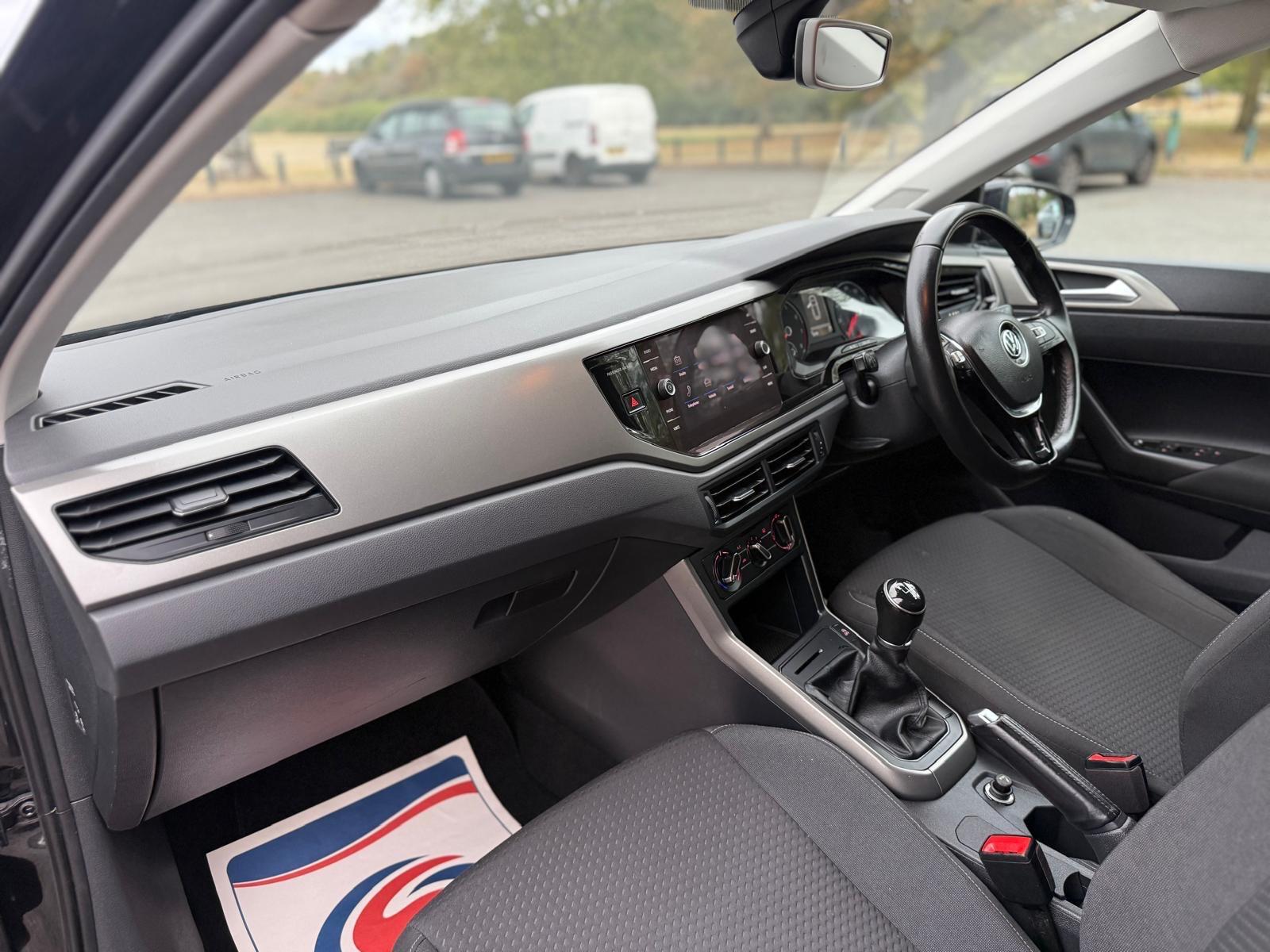 Volkswagen Polo view 20