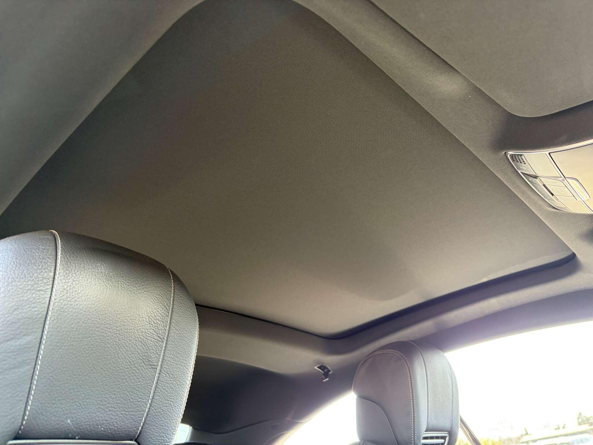 Mercedes-Benz S Class view 36