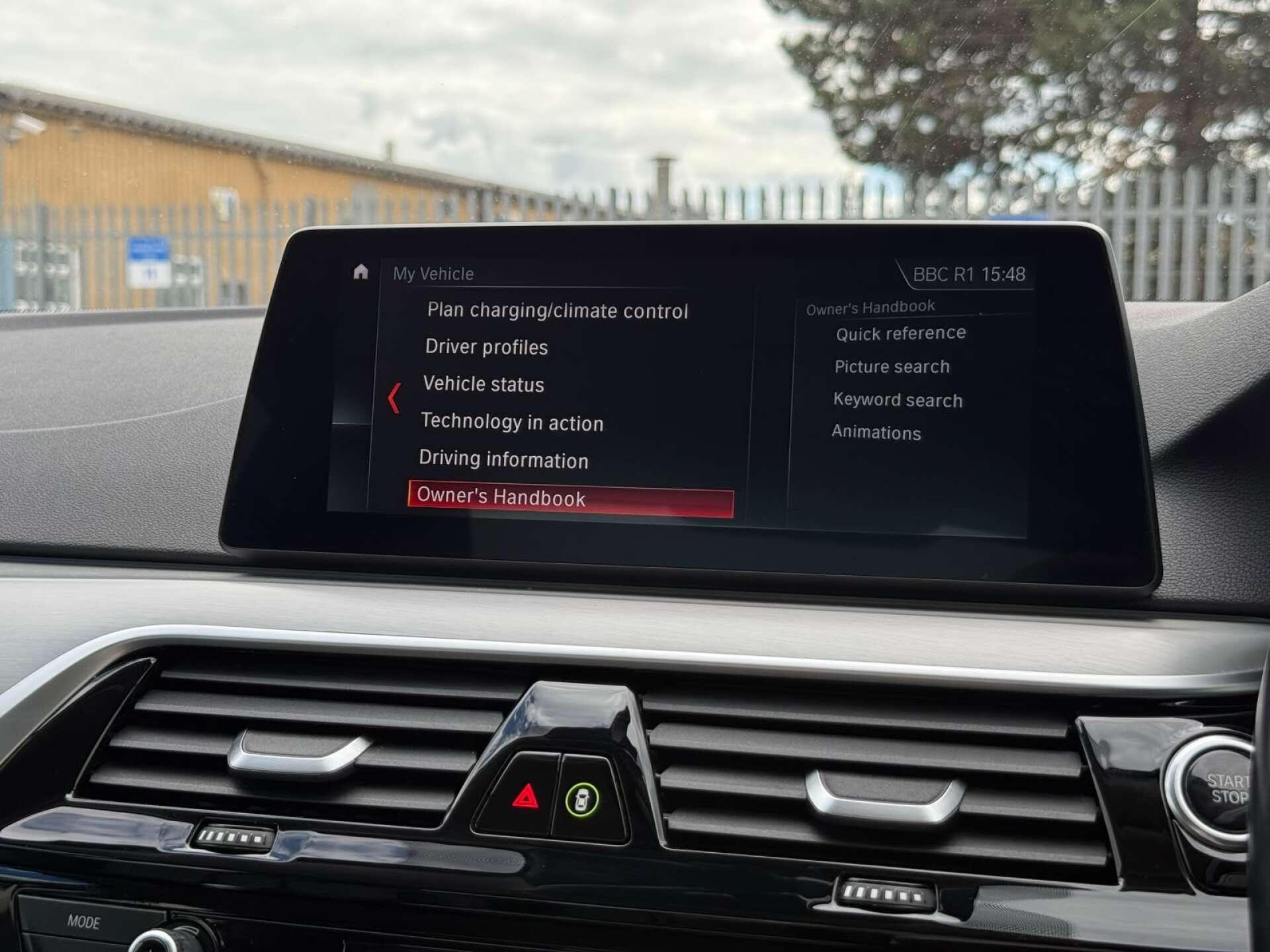 BMW 5 Series view 72