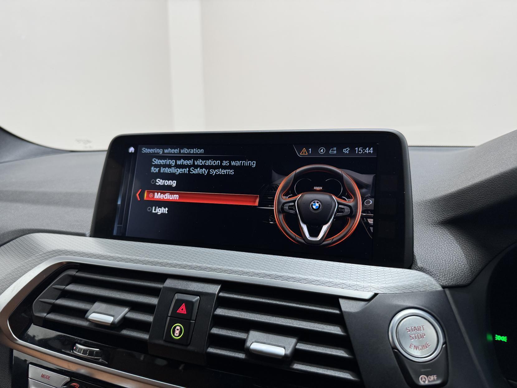 BMW X3 view 35