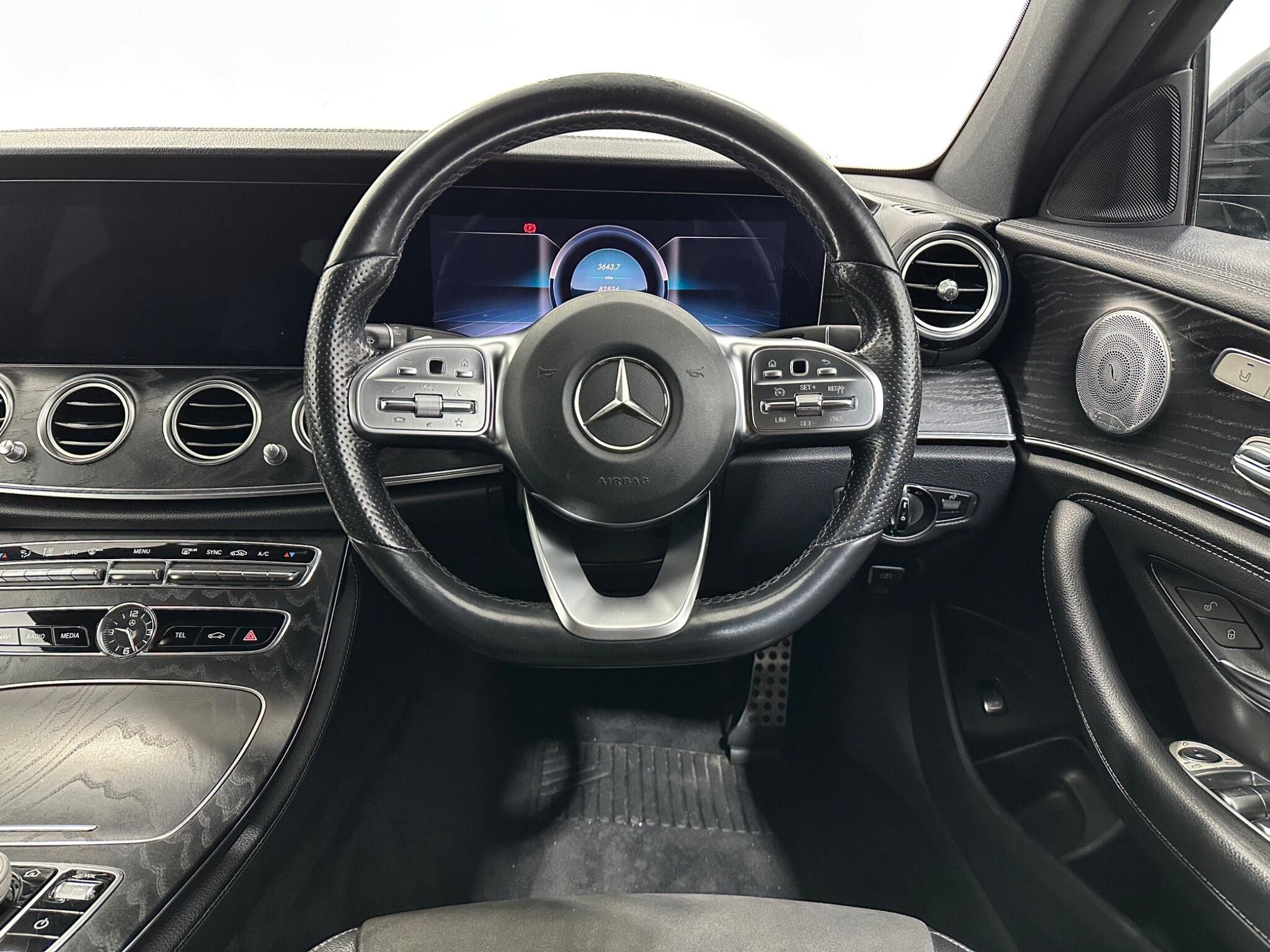 Mercedes-Benz E-Class view 13