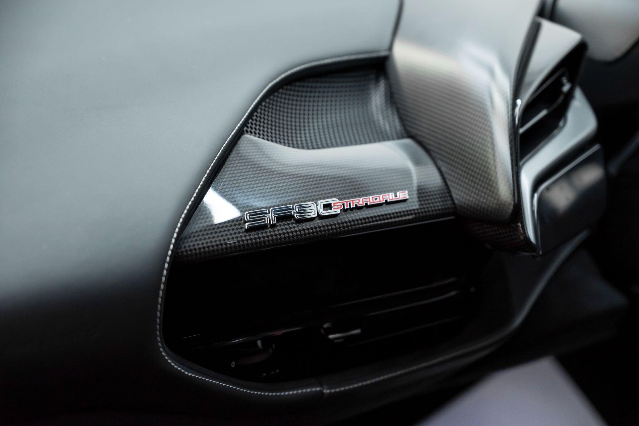 Ferrari SF90 Stradale view 62