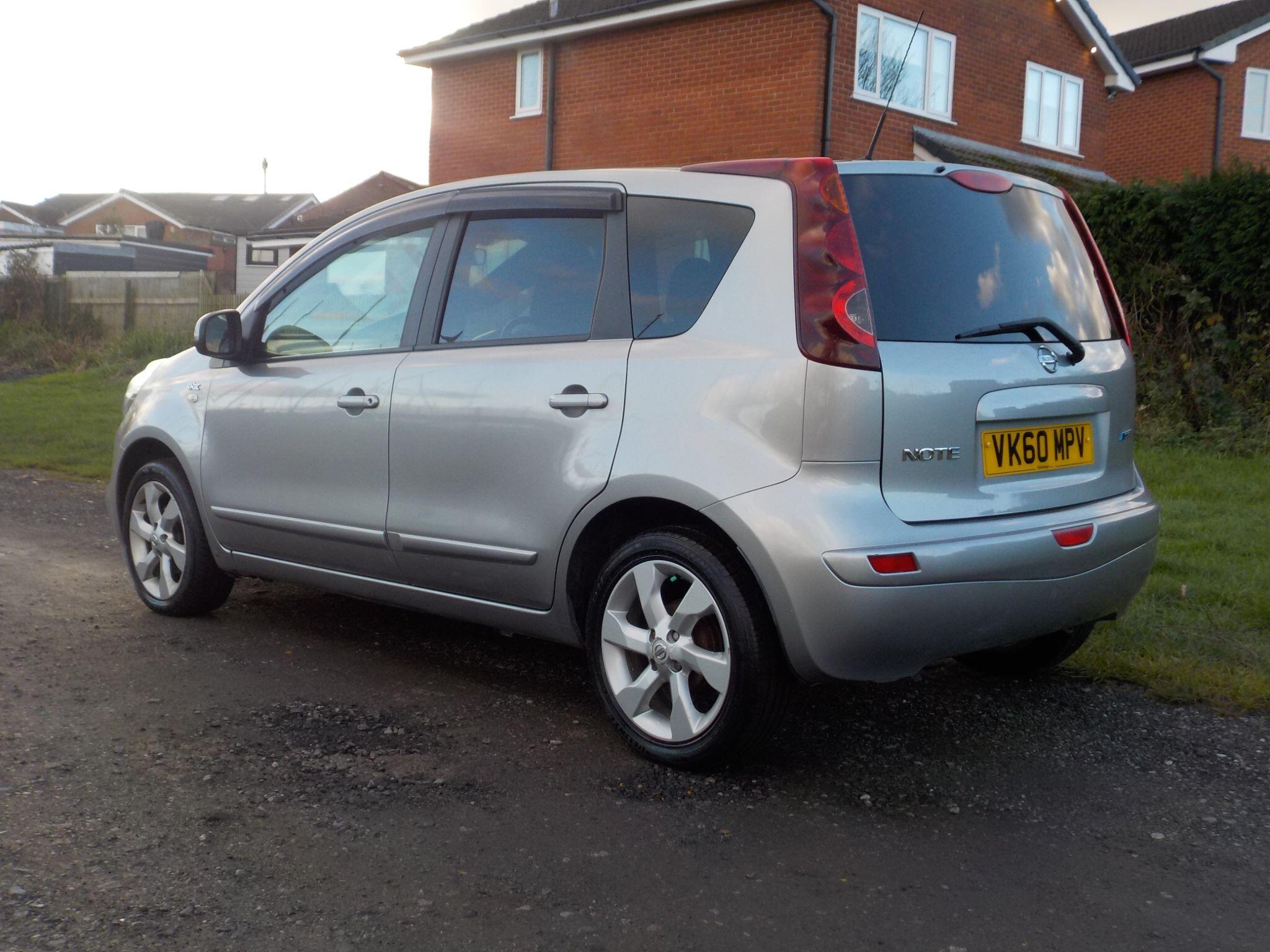 Nissan Note 1.4 16V n-tec Euro 4 5dr