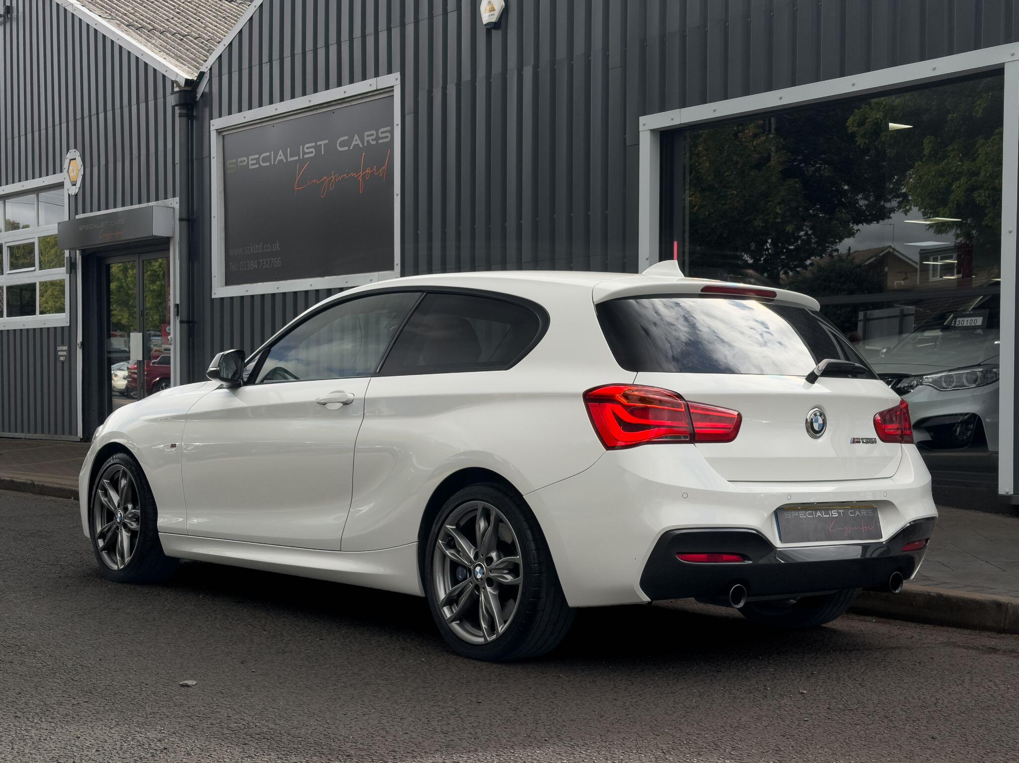 BMW 1 Series view 2