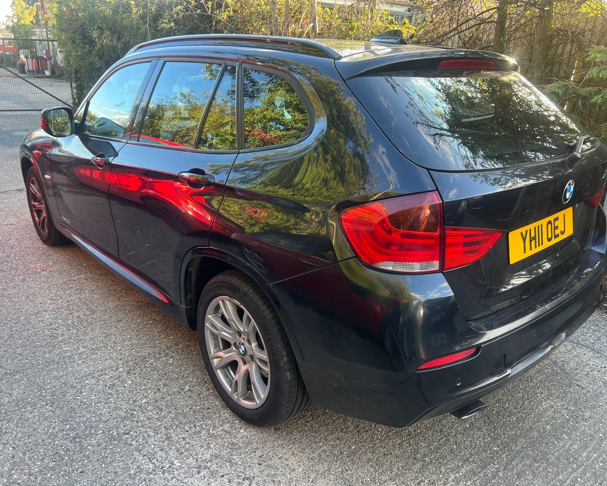BMW X1 view 3