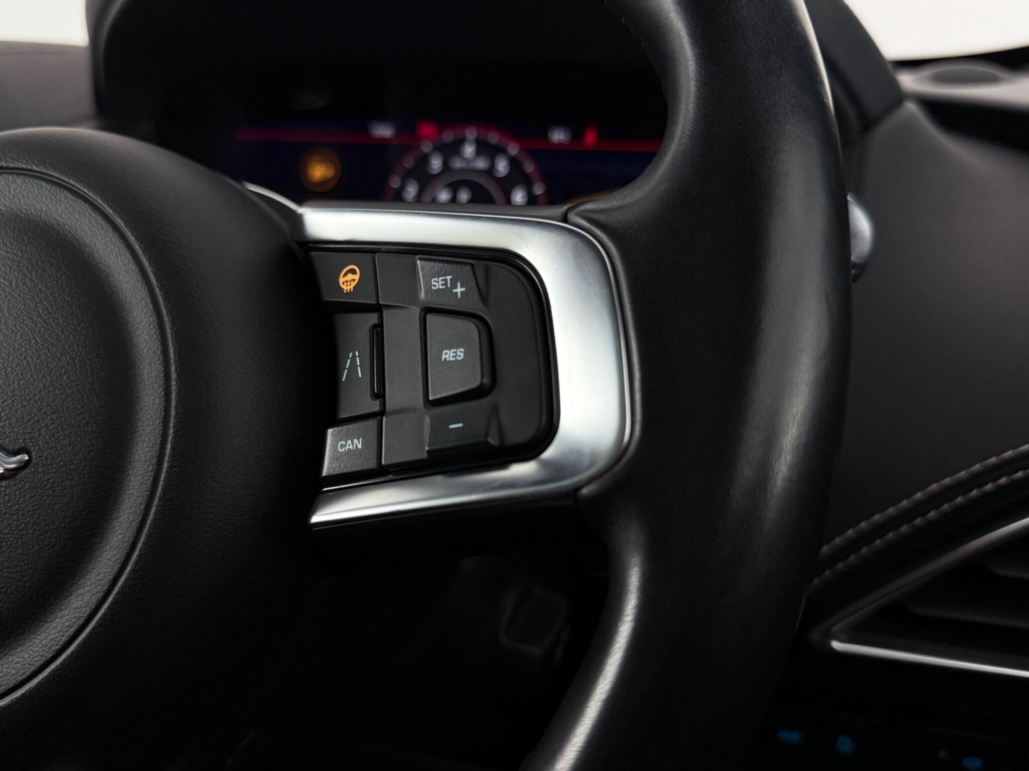 Jaguar F-Pace view 16