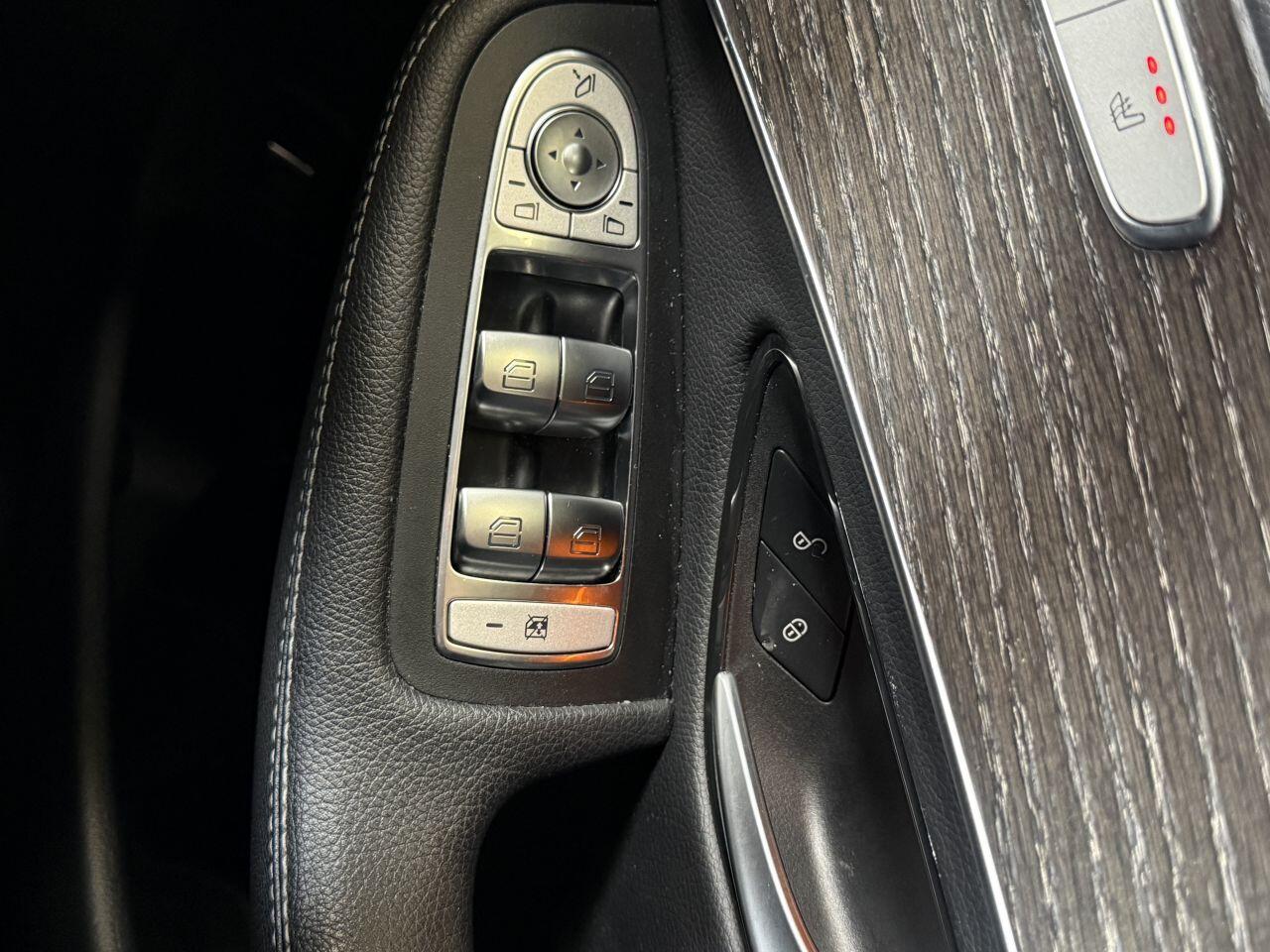 Mercedes-Benz GLC view 47