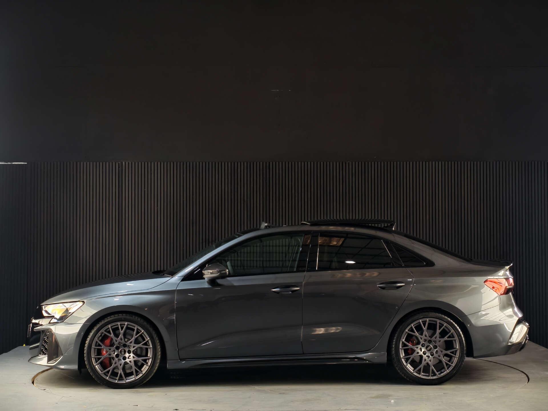 Audi RS3 view 29