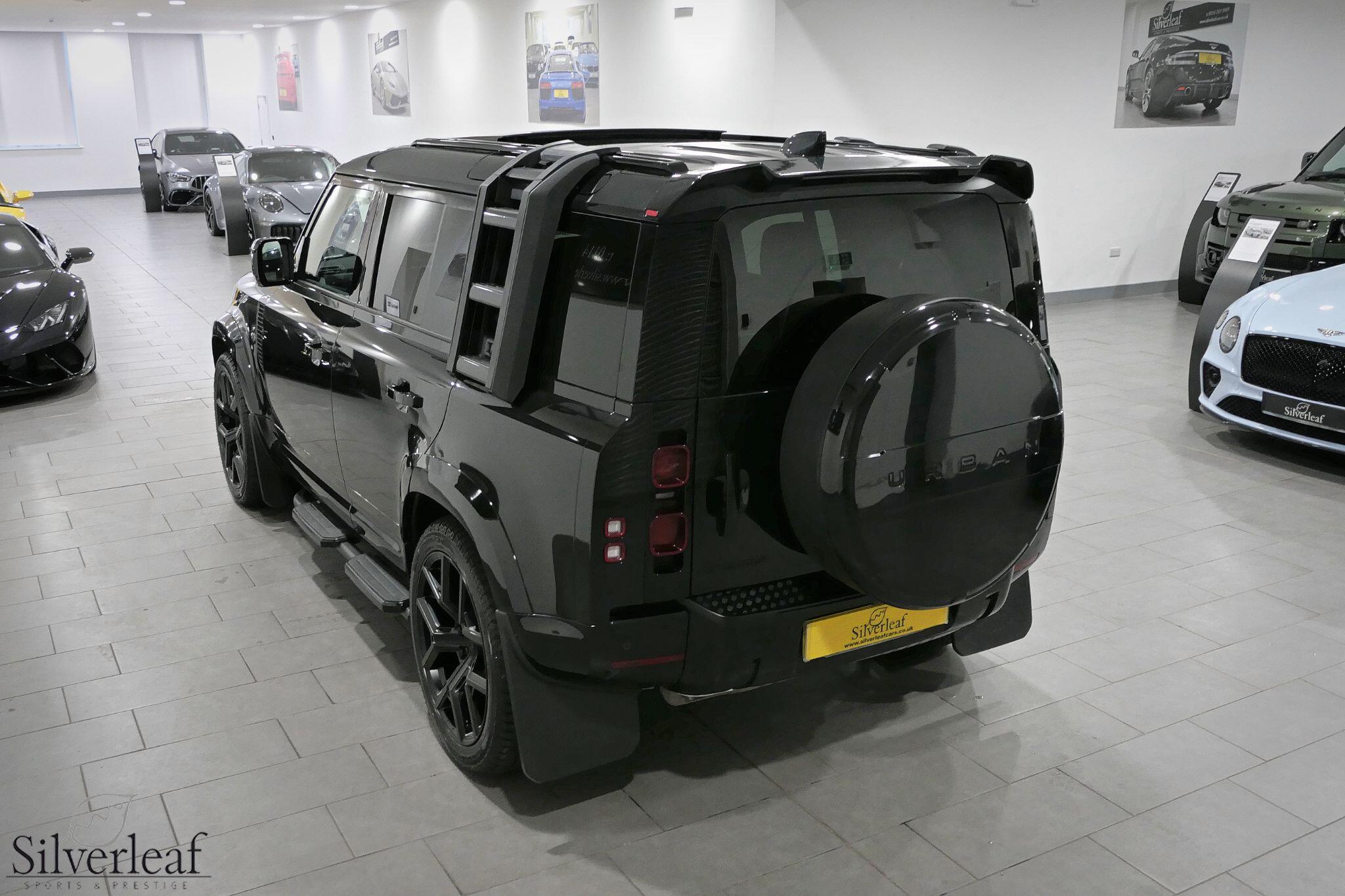 Land Rover Defender view 42