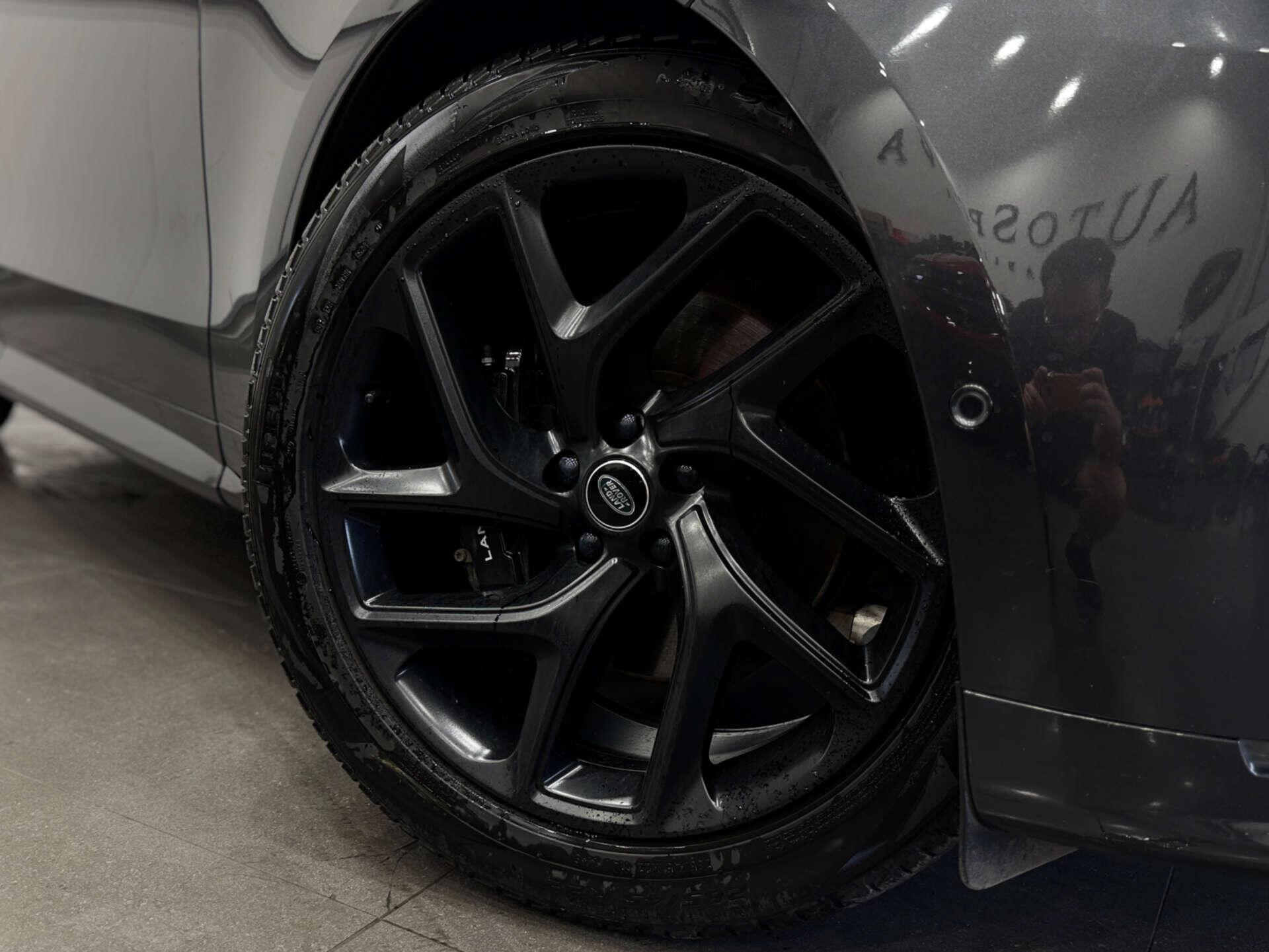 Land Rover Range Rover Sport view 10
