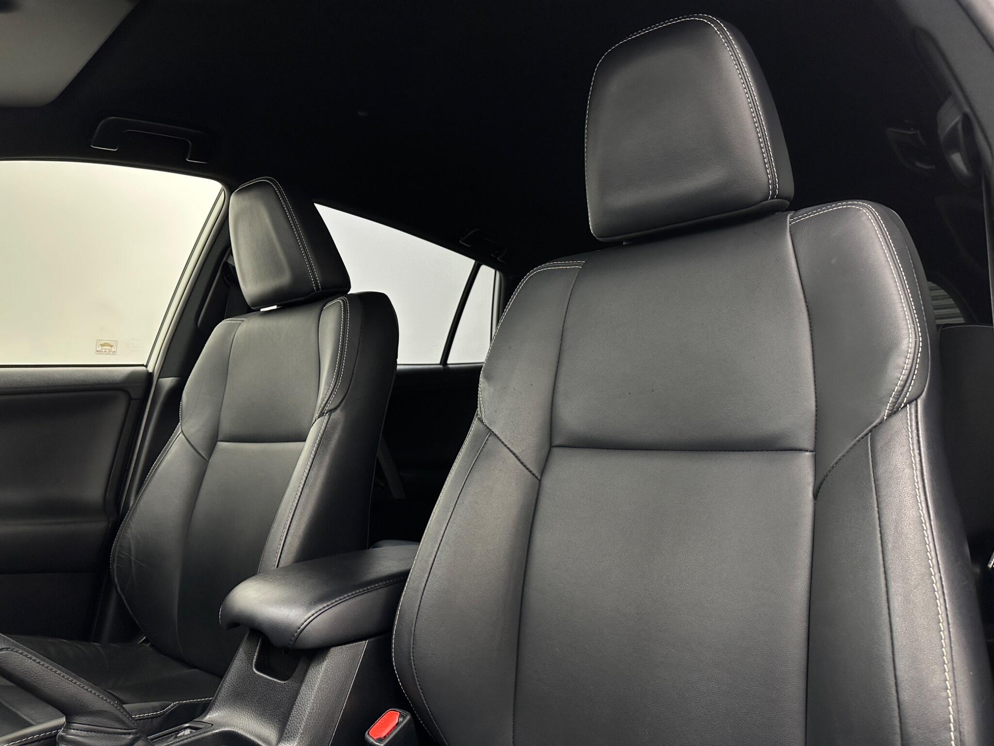 Toyota Rav4 view 35