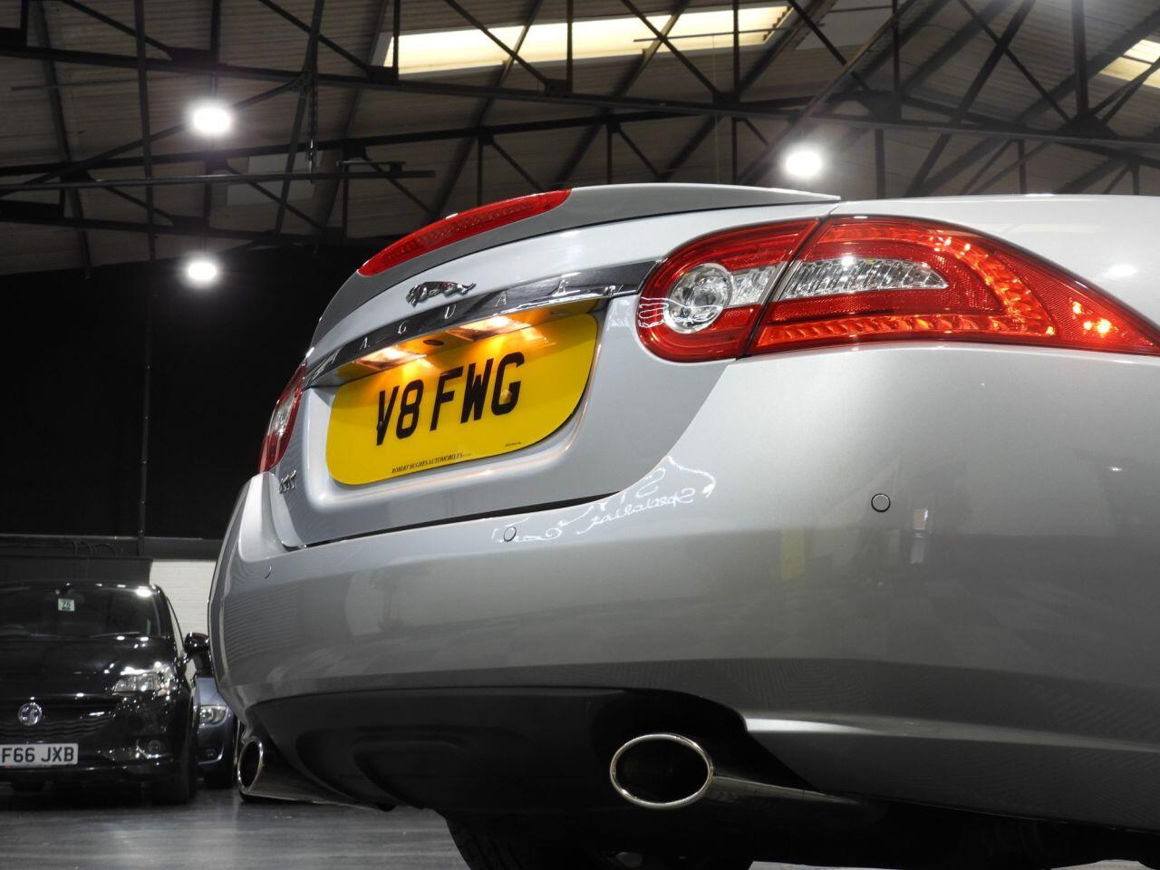 Jaguar XK view 42