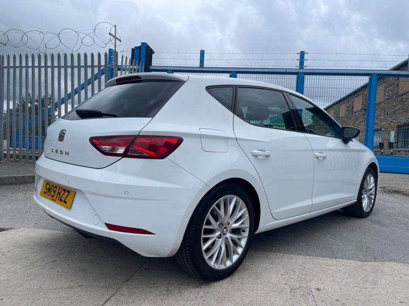 2019 SEAT Leon 1.6 TDI SE Dynamic Euro 6 (s/s) 5dr • 88,500 miles image 7