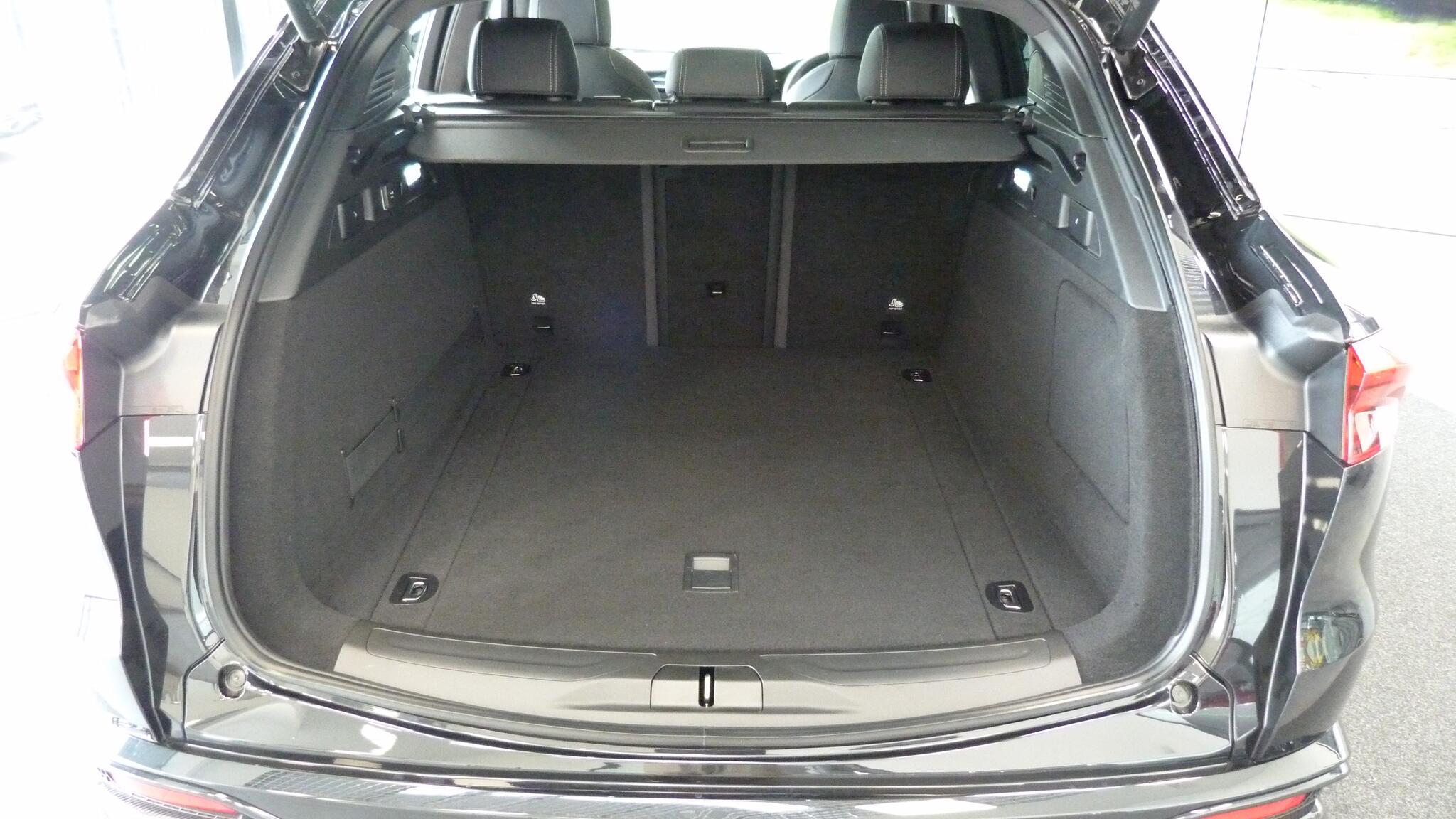Maserati Grecale view 41