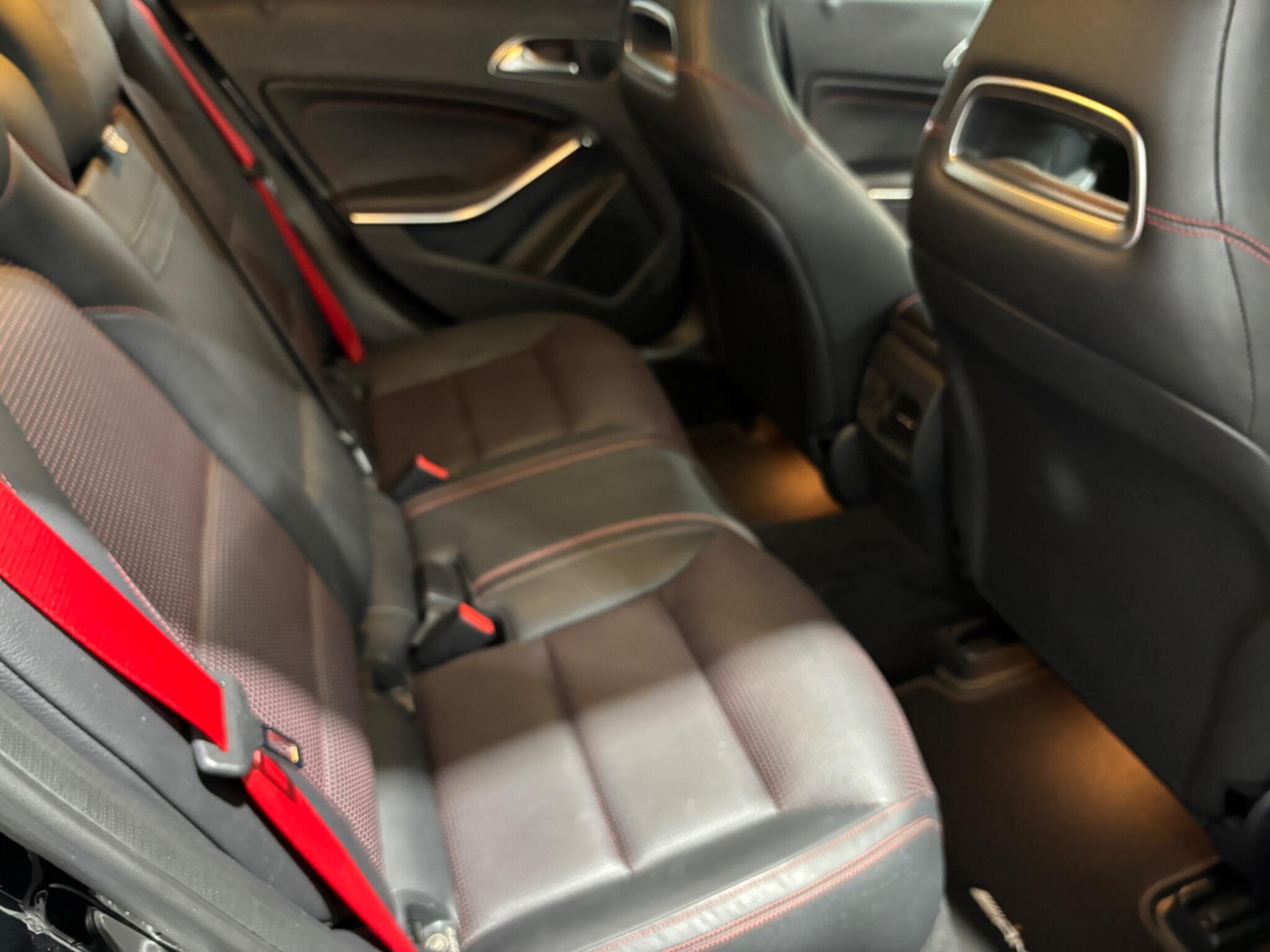 Mercedes-Benz A Class view 16