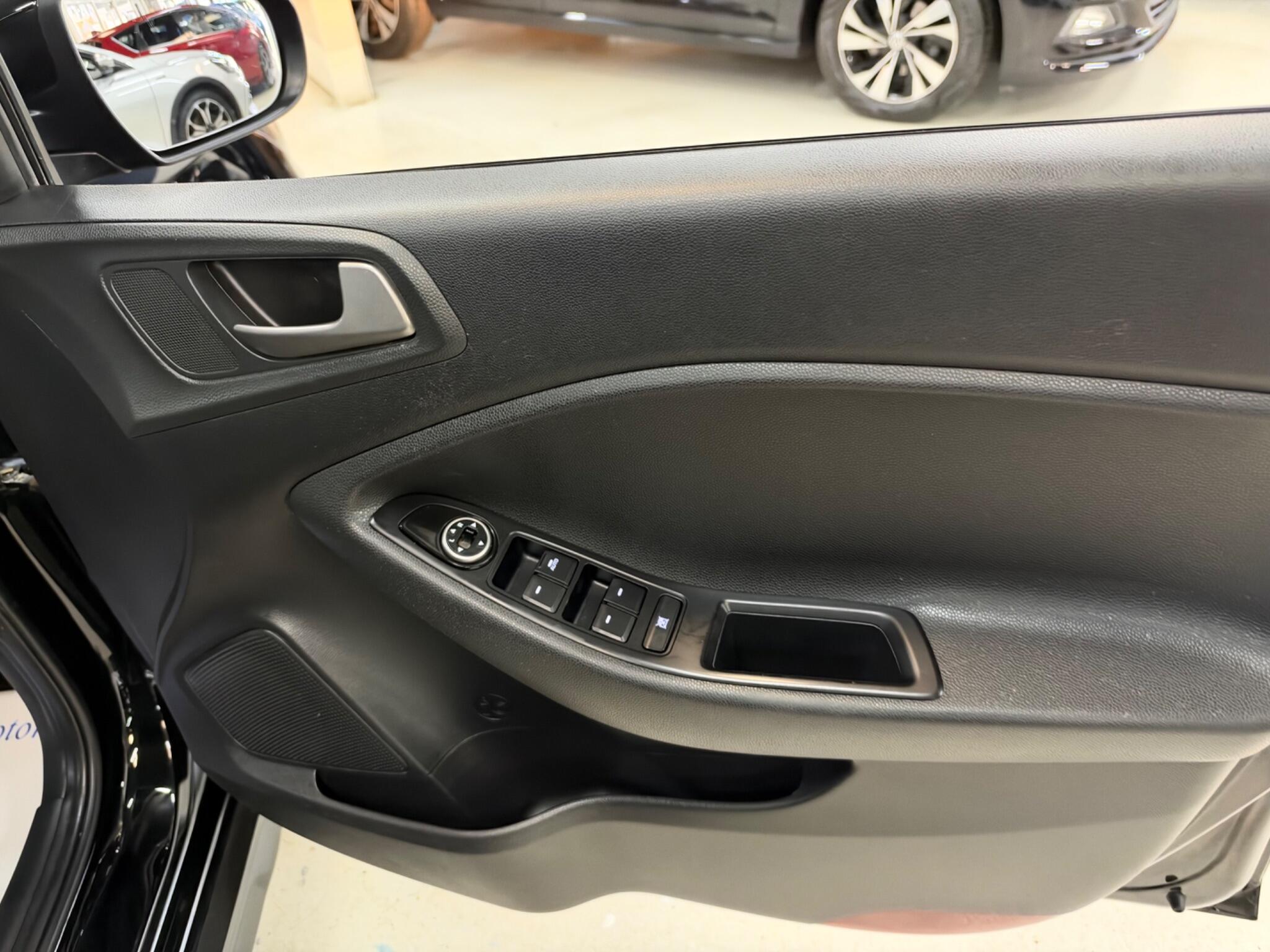 Hyundai I20 view 27