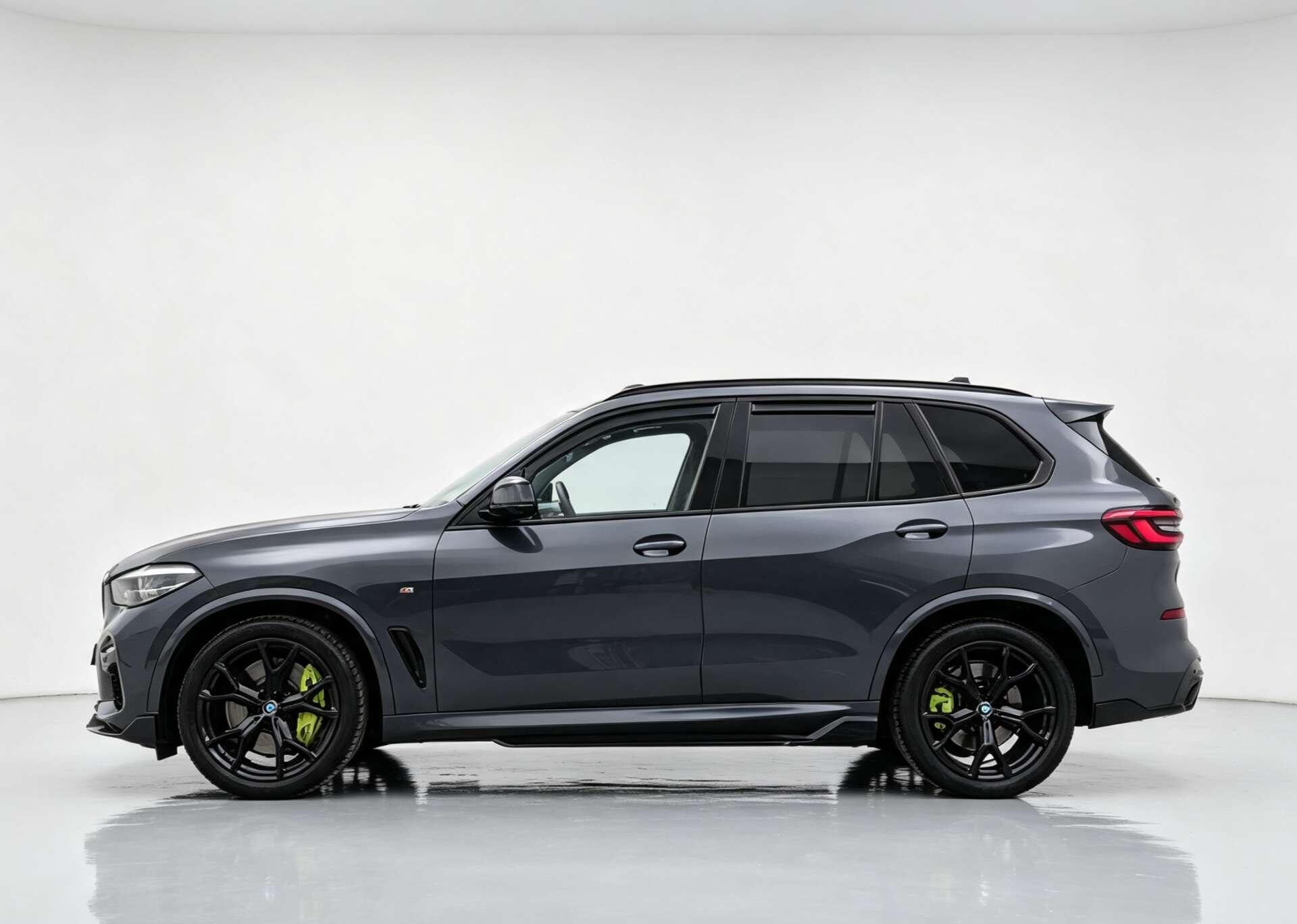 BMW X5 view 8