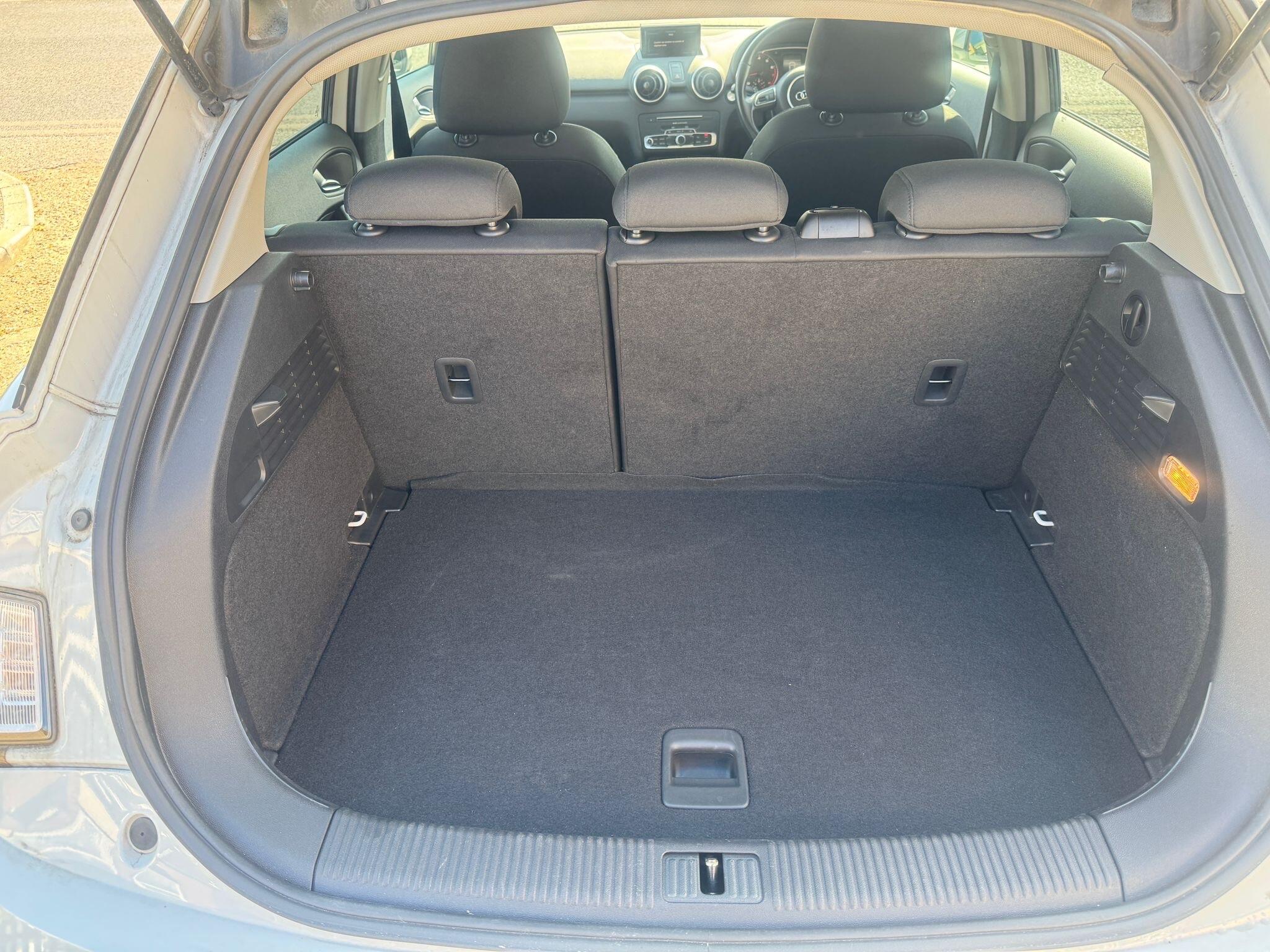 Audi A1 view 27