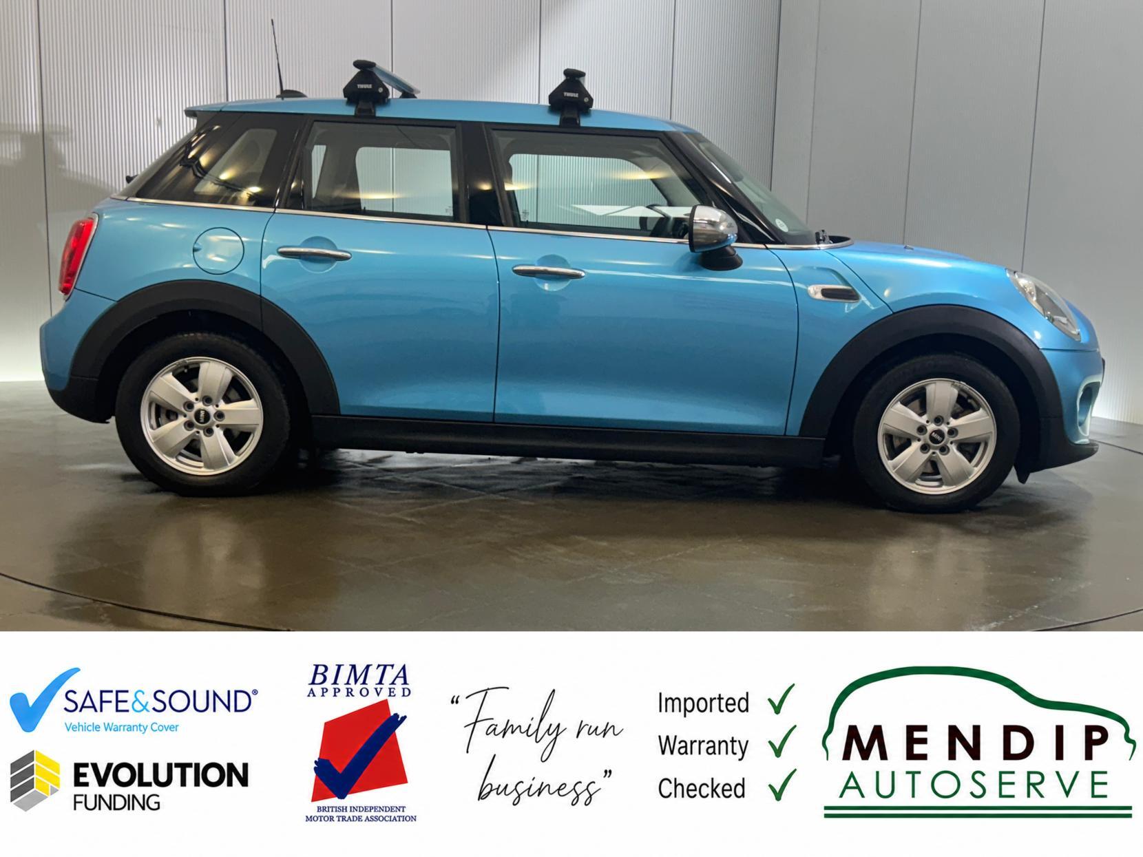 Mini Hatch view 34