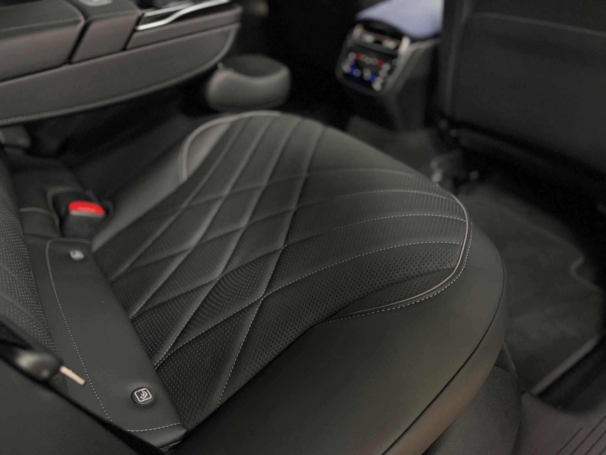 Mercedes-Benz EQS view 24