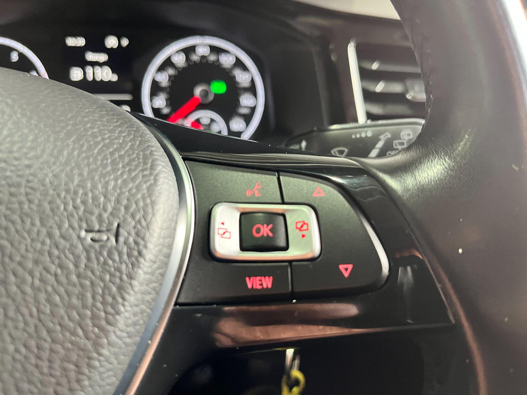 Volkswagen Polo view 42