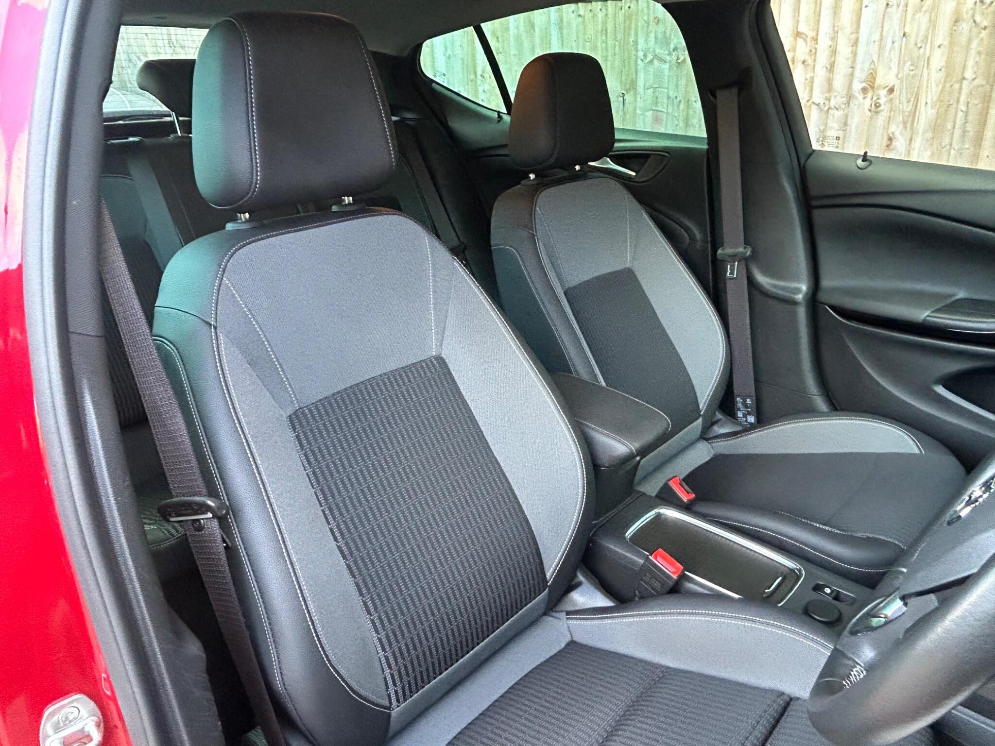 Vauxhall Astra view 36