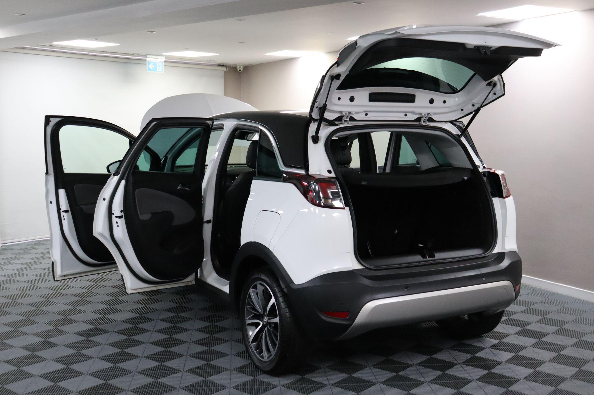 Vauxhall Crossland X view 21