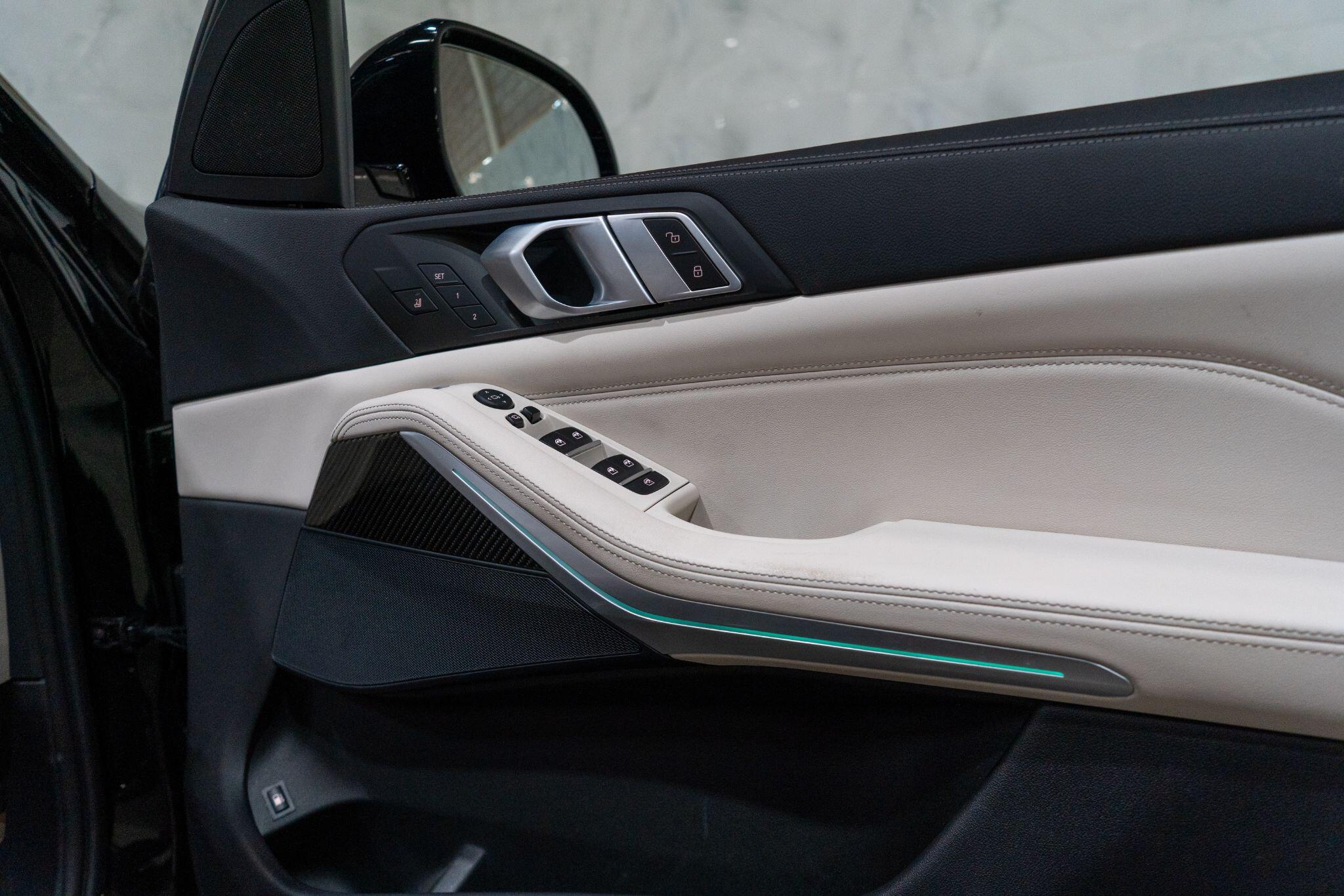 BMW X5 view 37