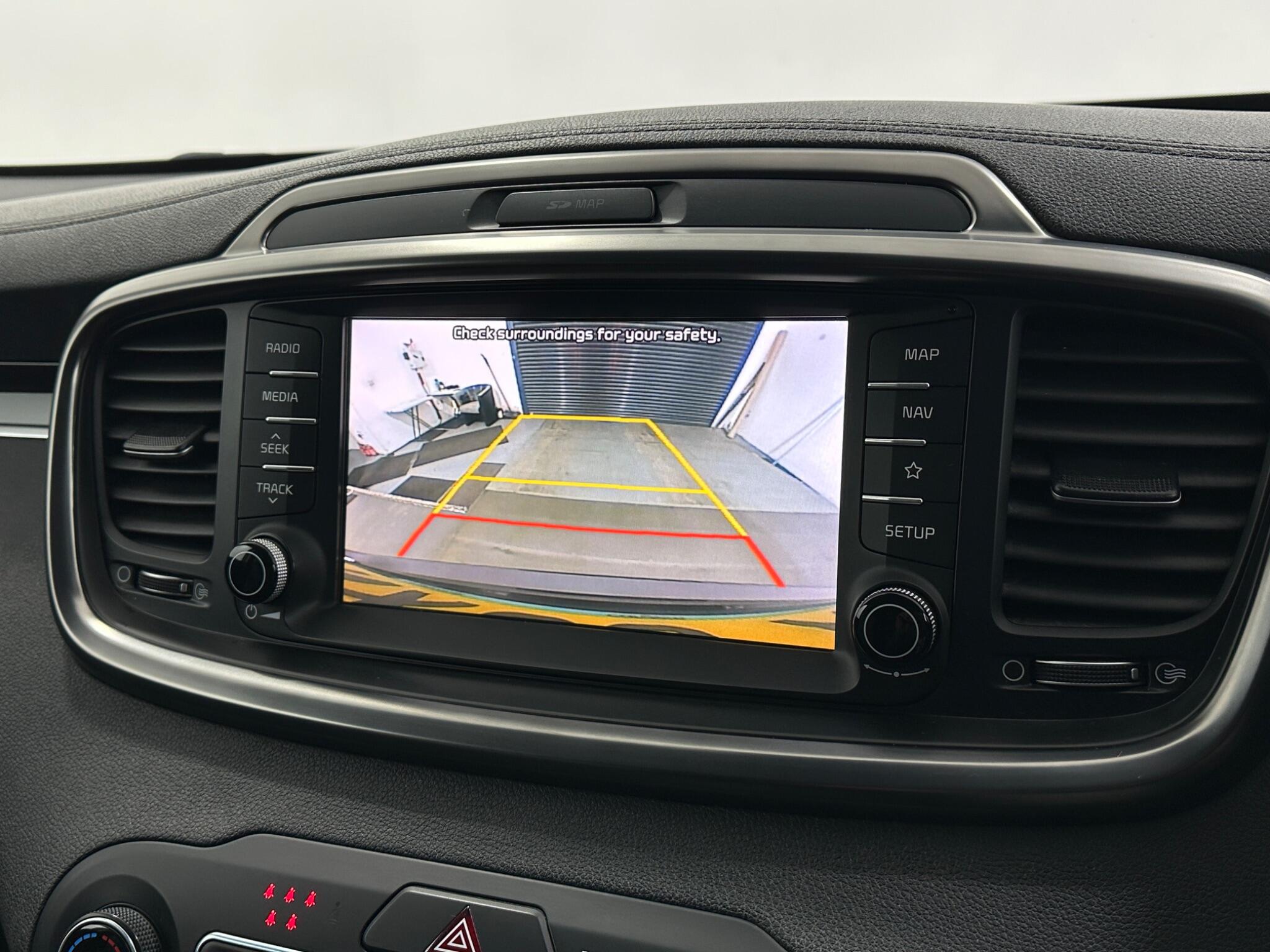 Kia Sorento view 24
