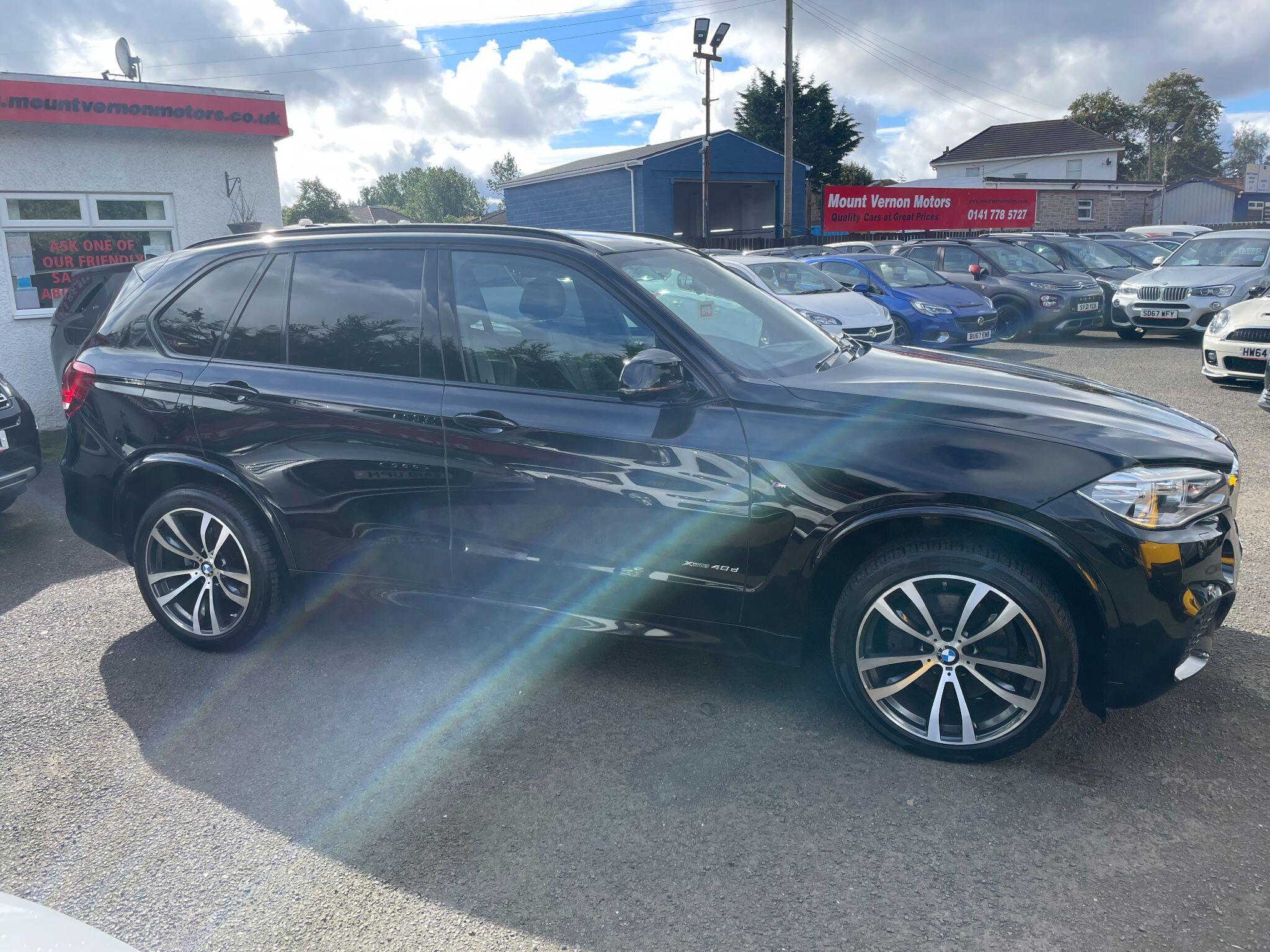 BMW X5 view 12