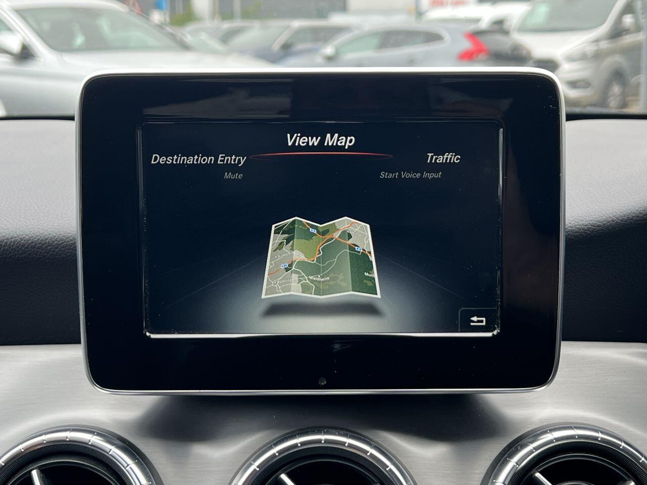 Mercedes-Benz Cla view 41