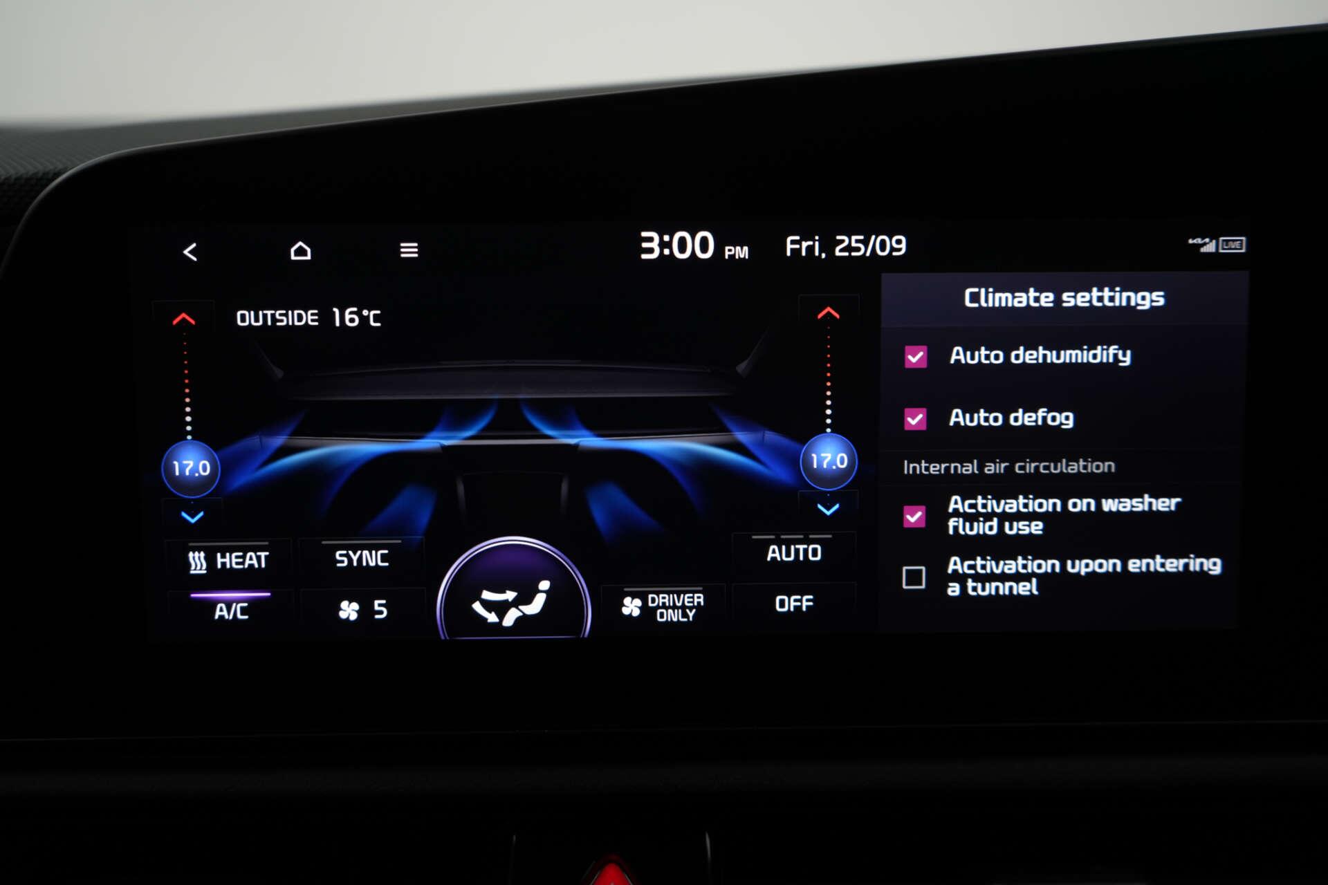 Kia Niro view 35