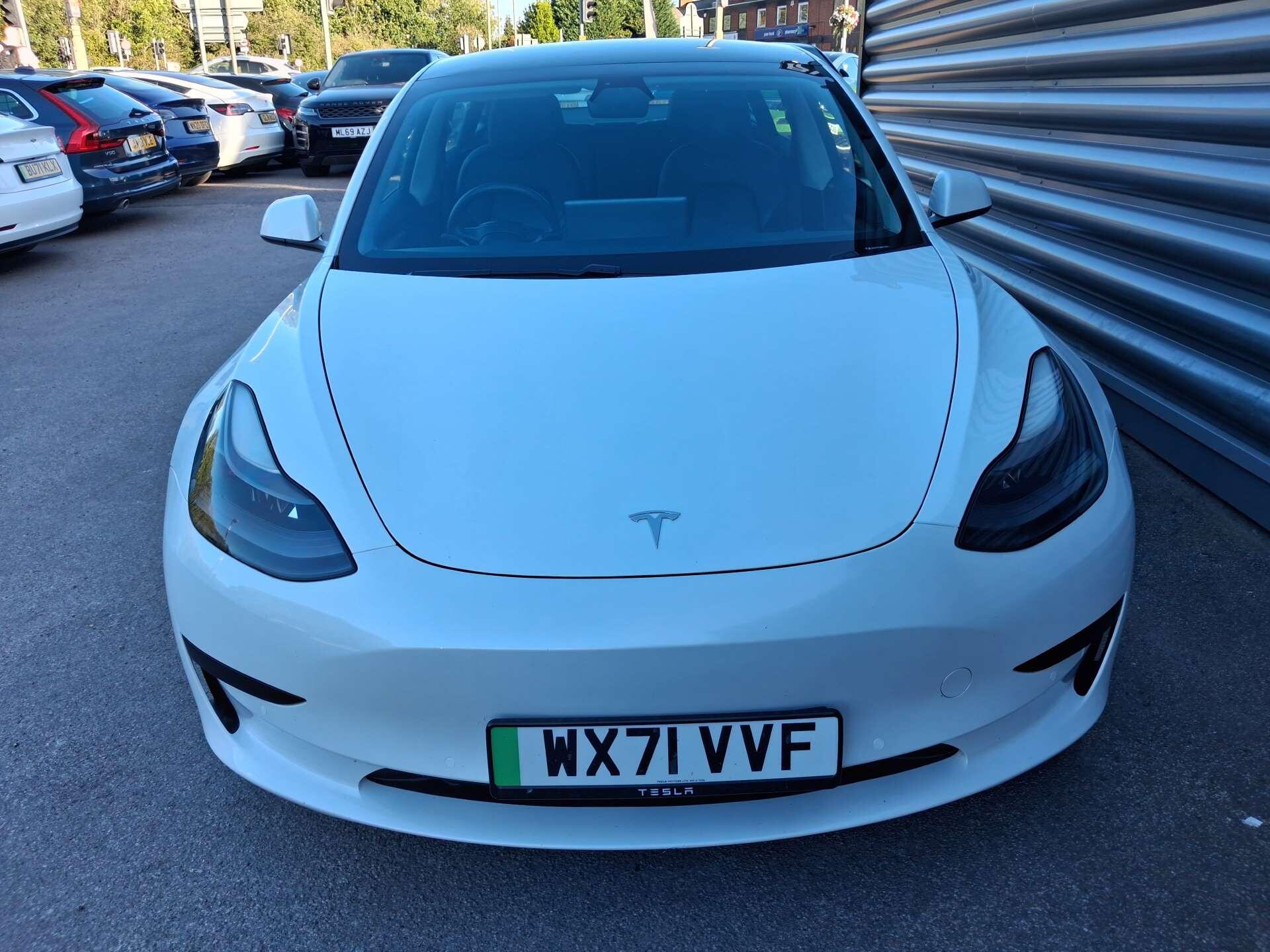 Tesla Model 3 view 3