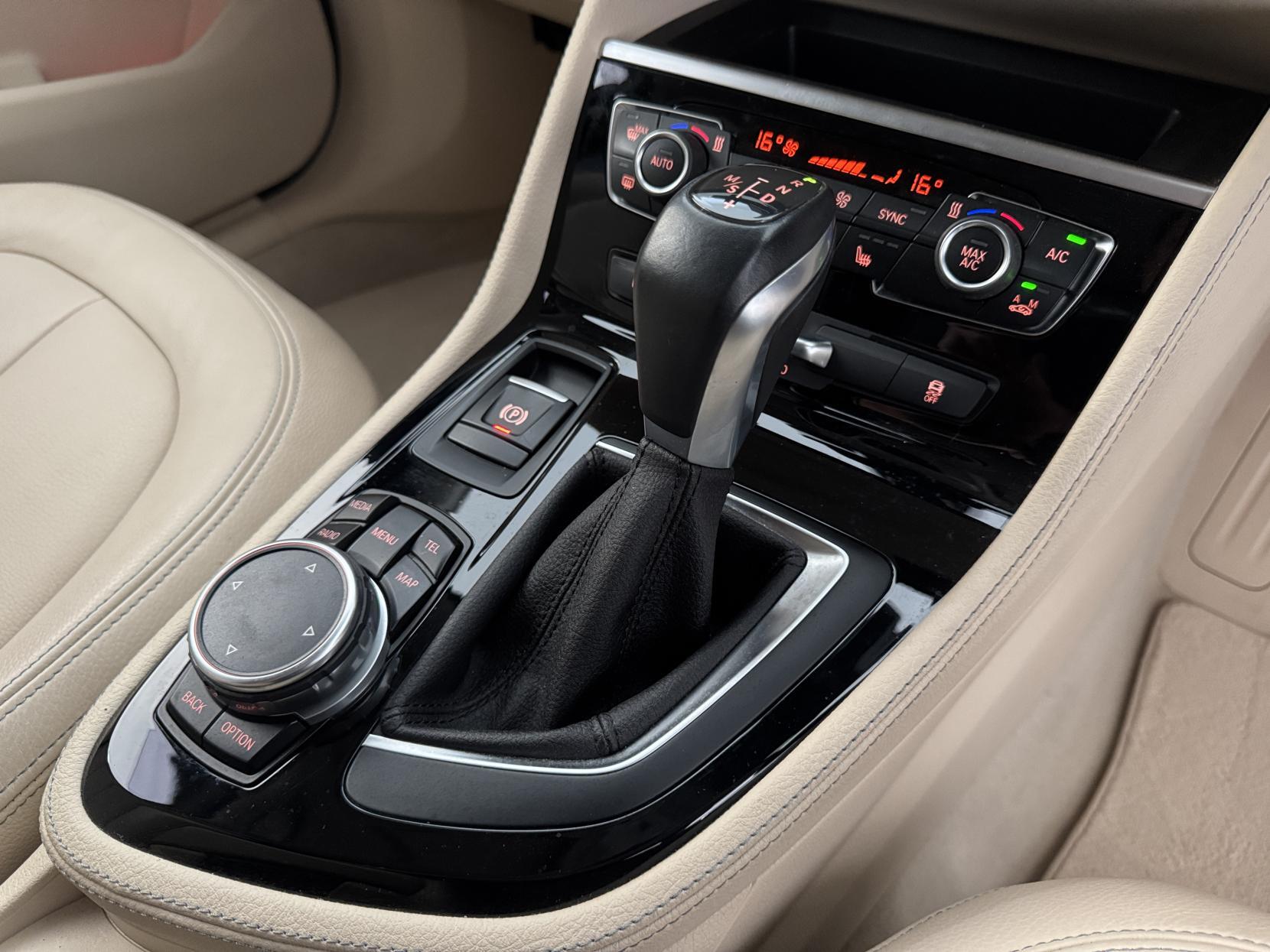 BMW 2 Series Active Tourer view 76