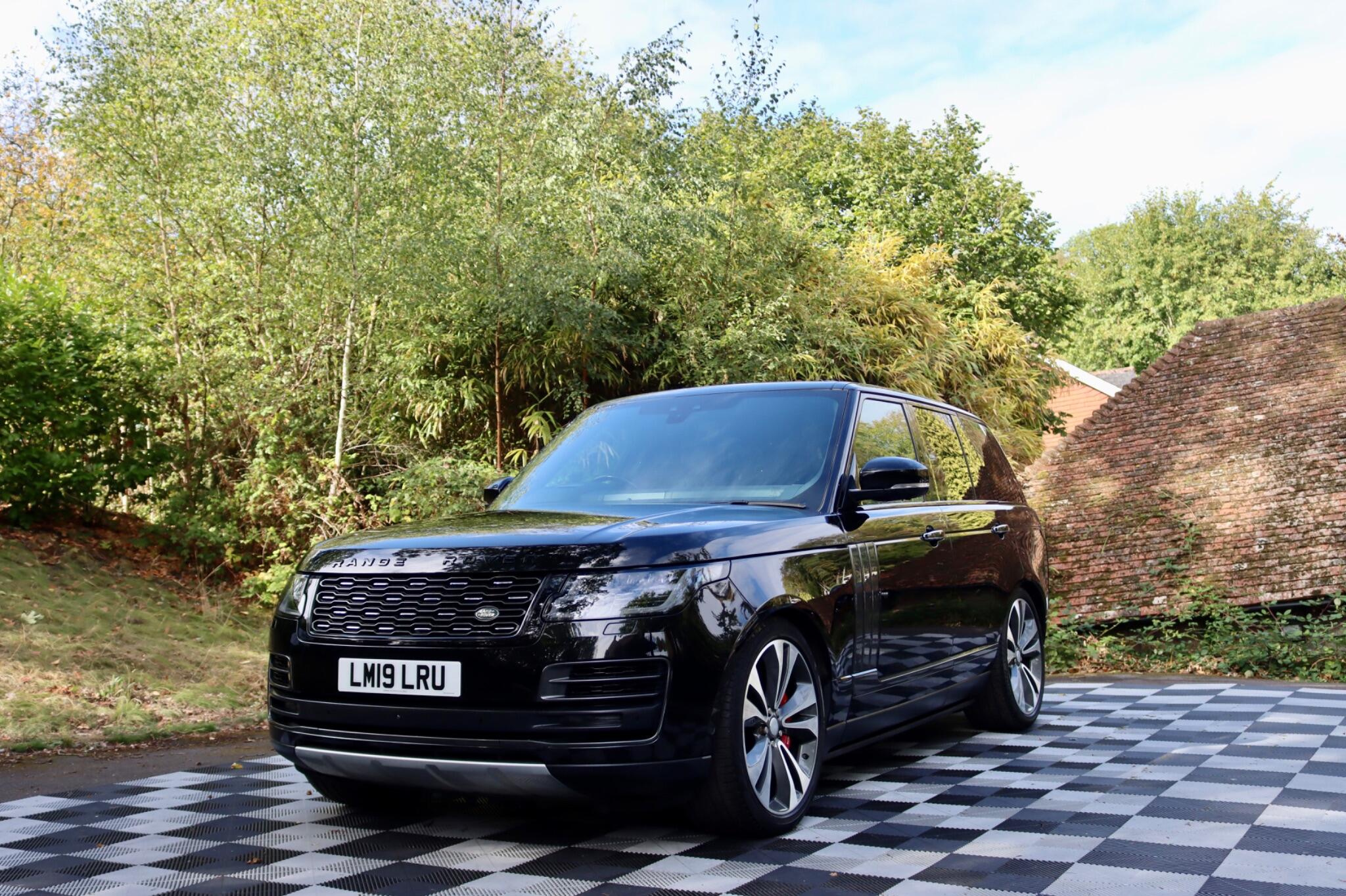 Land Rover Range Rover view 32