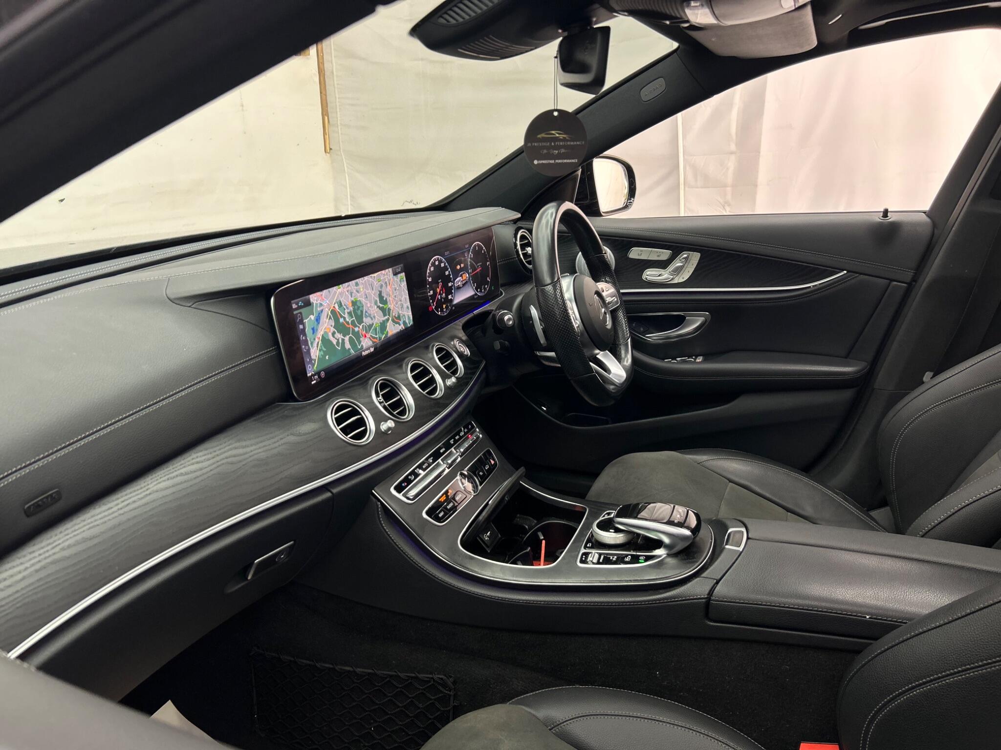 Mercedes-Benz E Class view 16