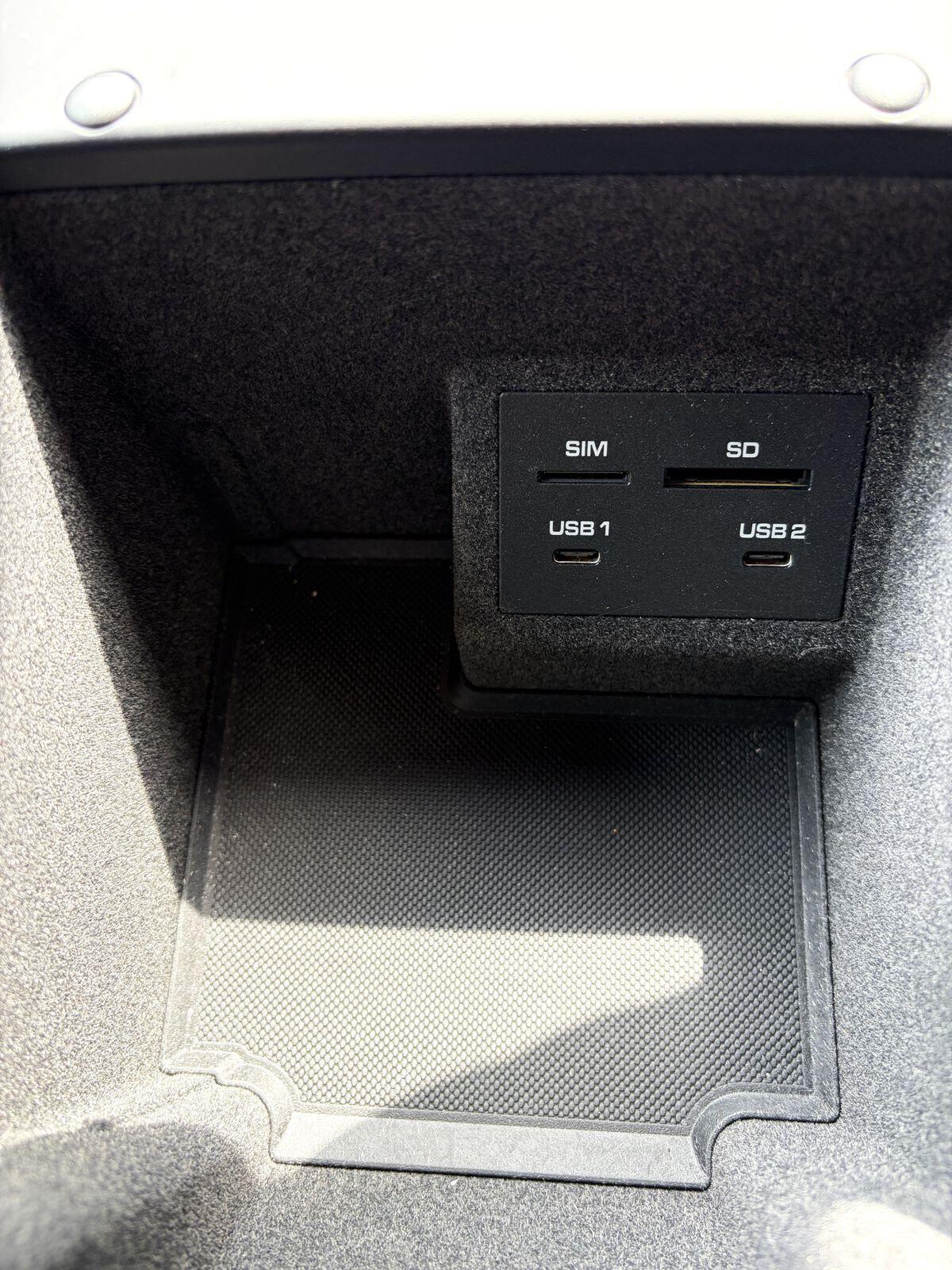 Porsche Macan view 39