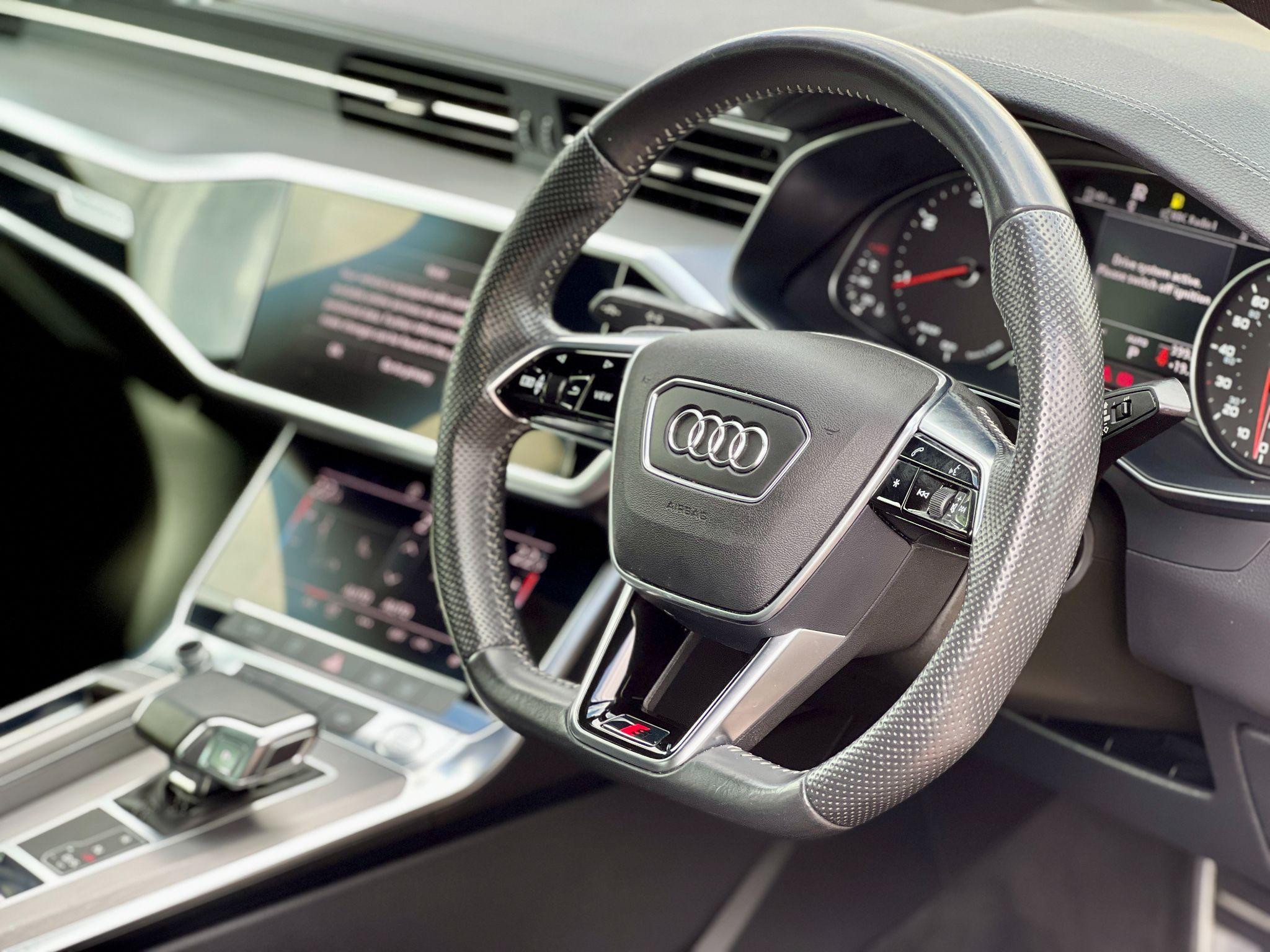 Audi A6 view 38