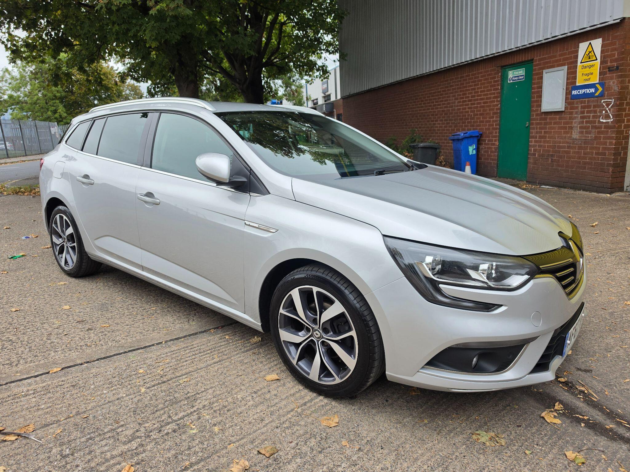 Renault Megane view 6