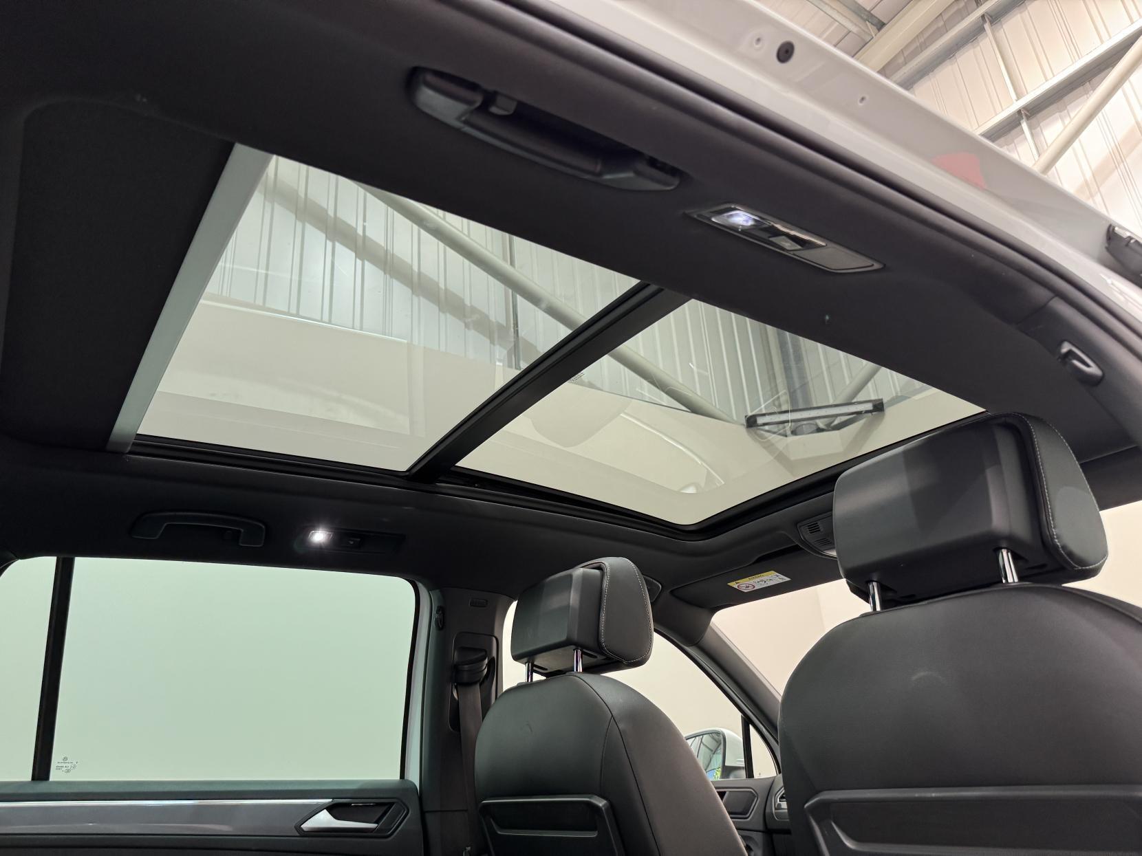 Volkswagen Tiguan view 54