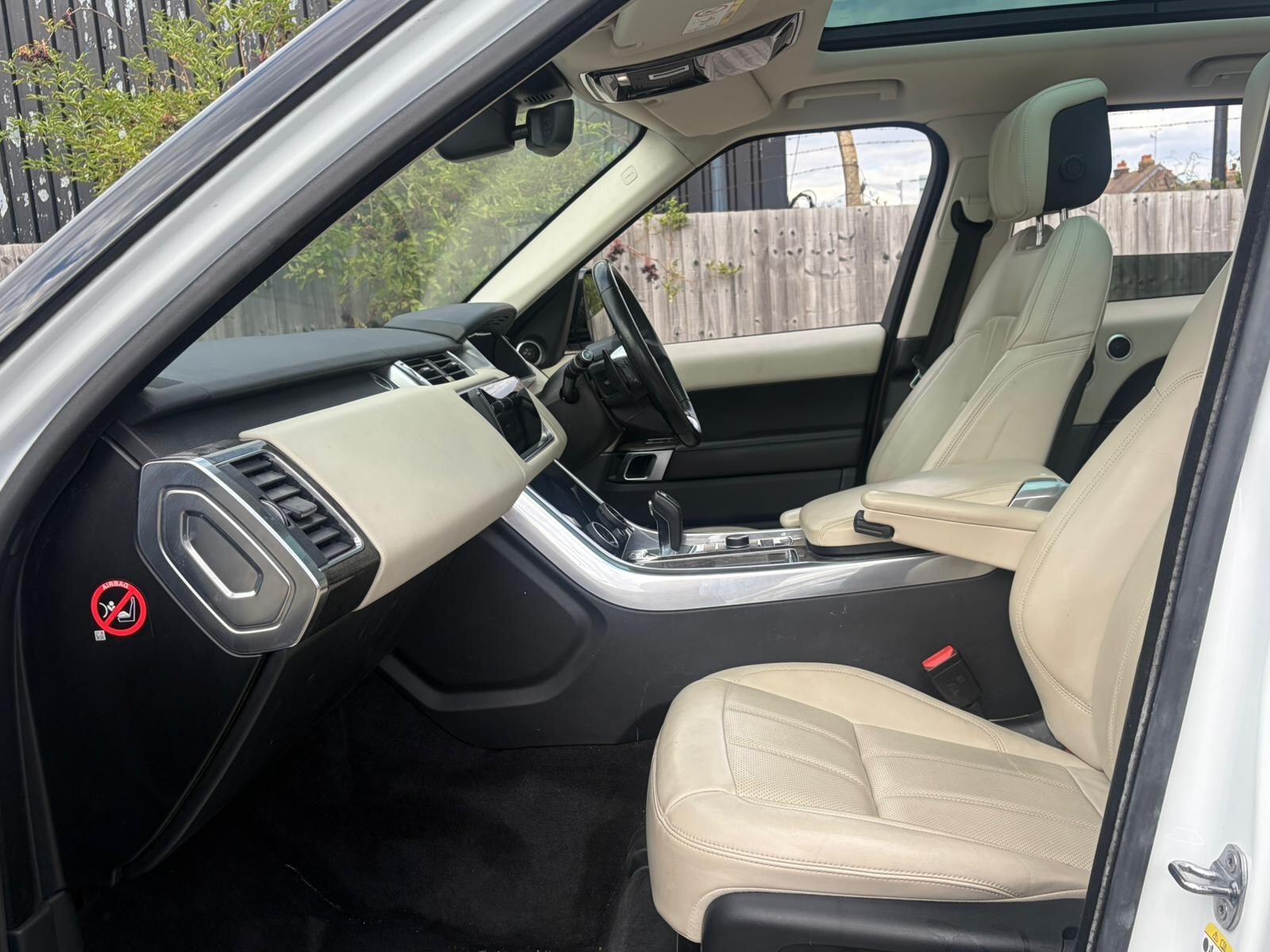 Land Rover Range Rover Sport view 18