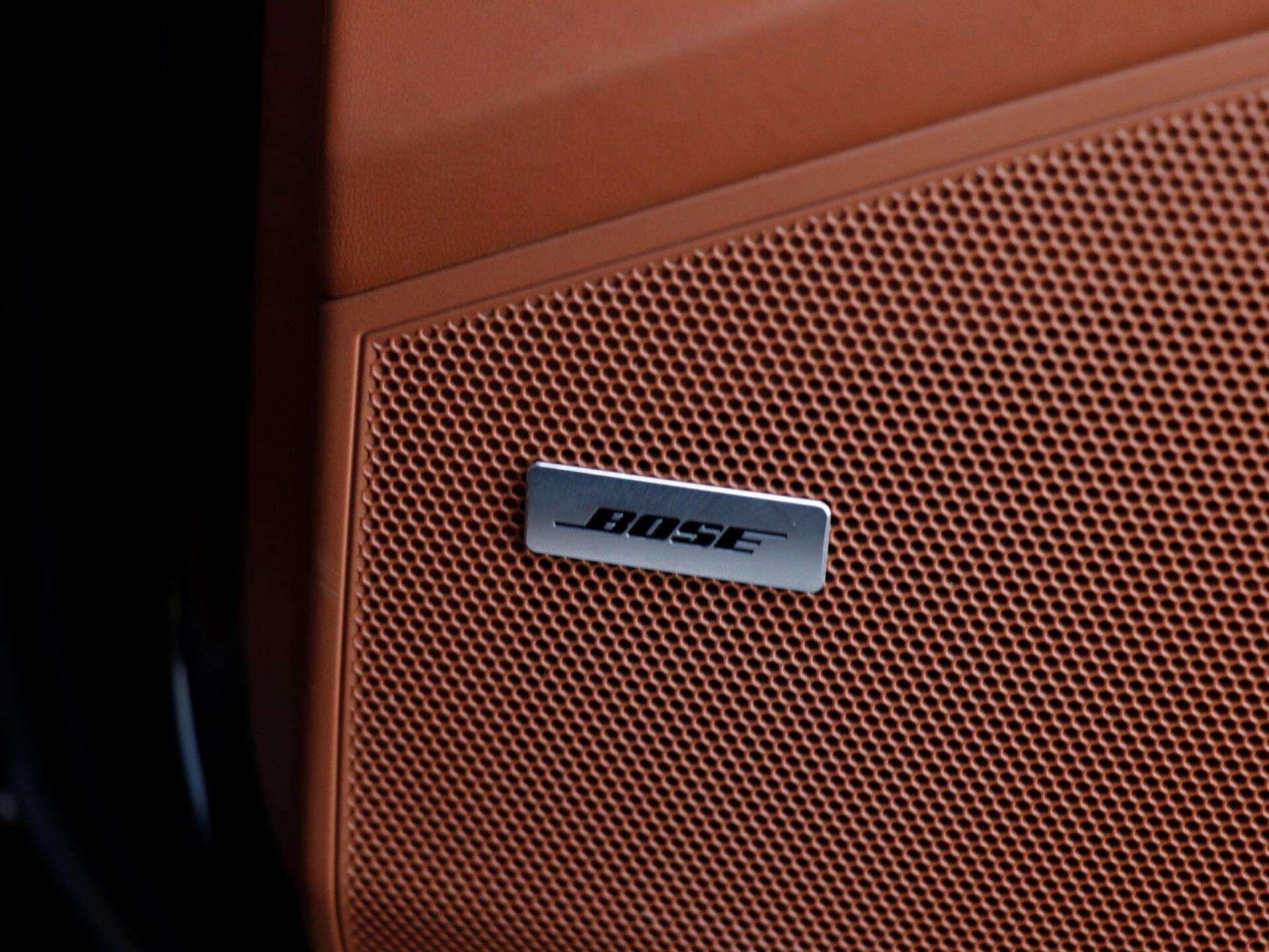 Porsche Cayenne view 23