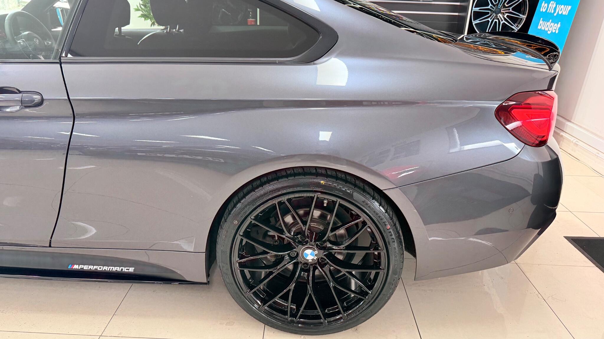 BMW 4 Series view 34