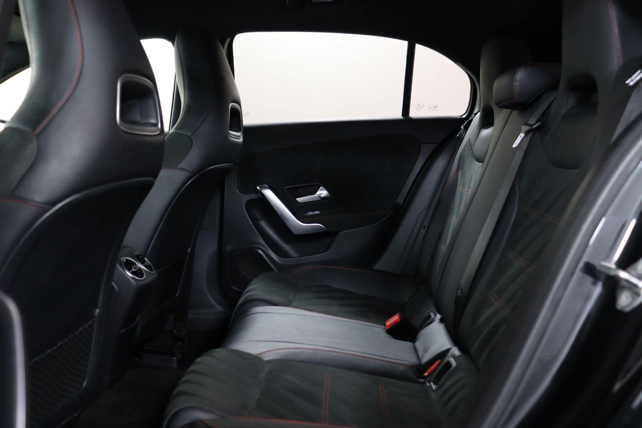 Mercedes-Benz A-Class view 42
