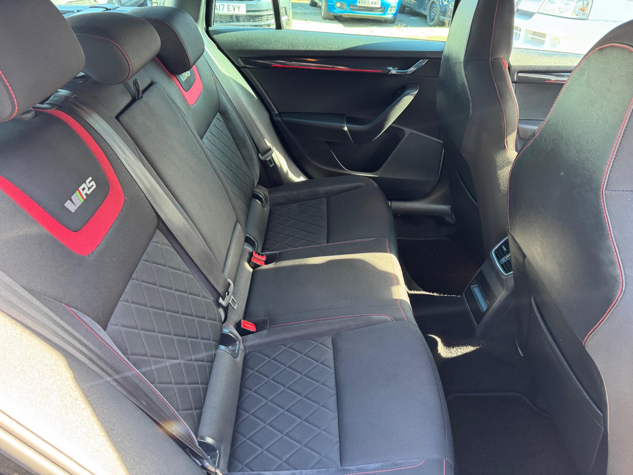 Skoda Octavia view 11