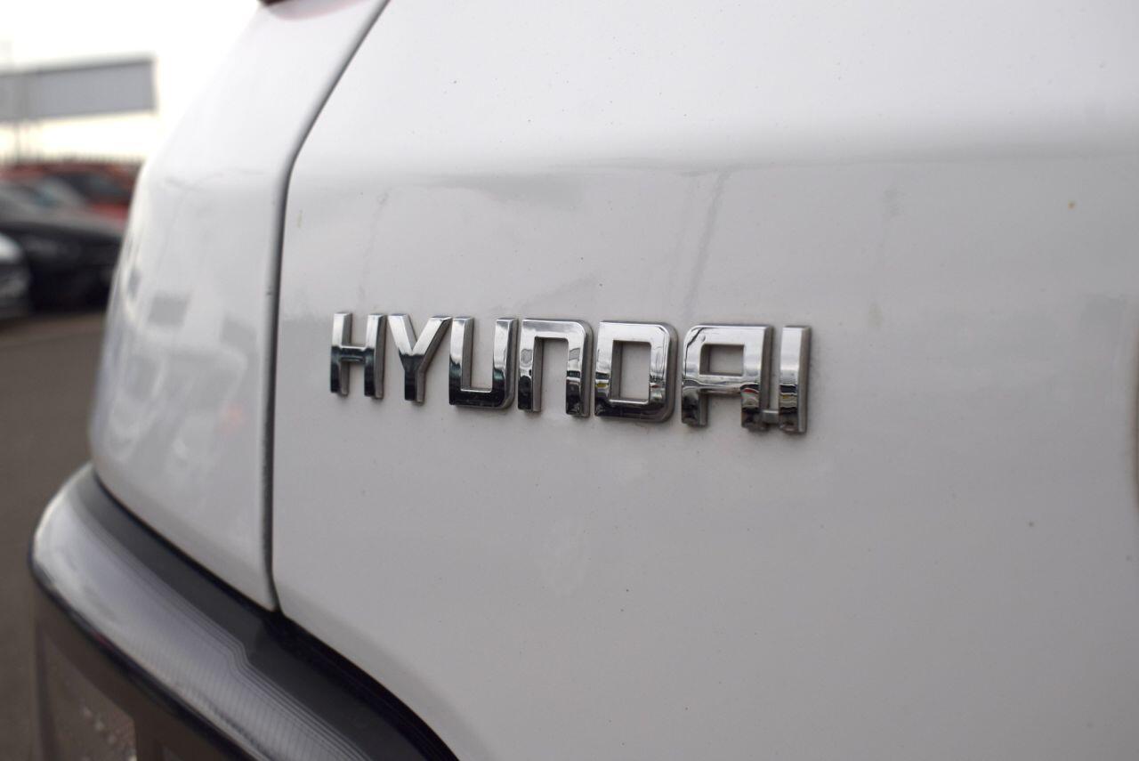 Hyundai Kona view 13