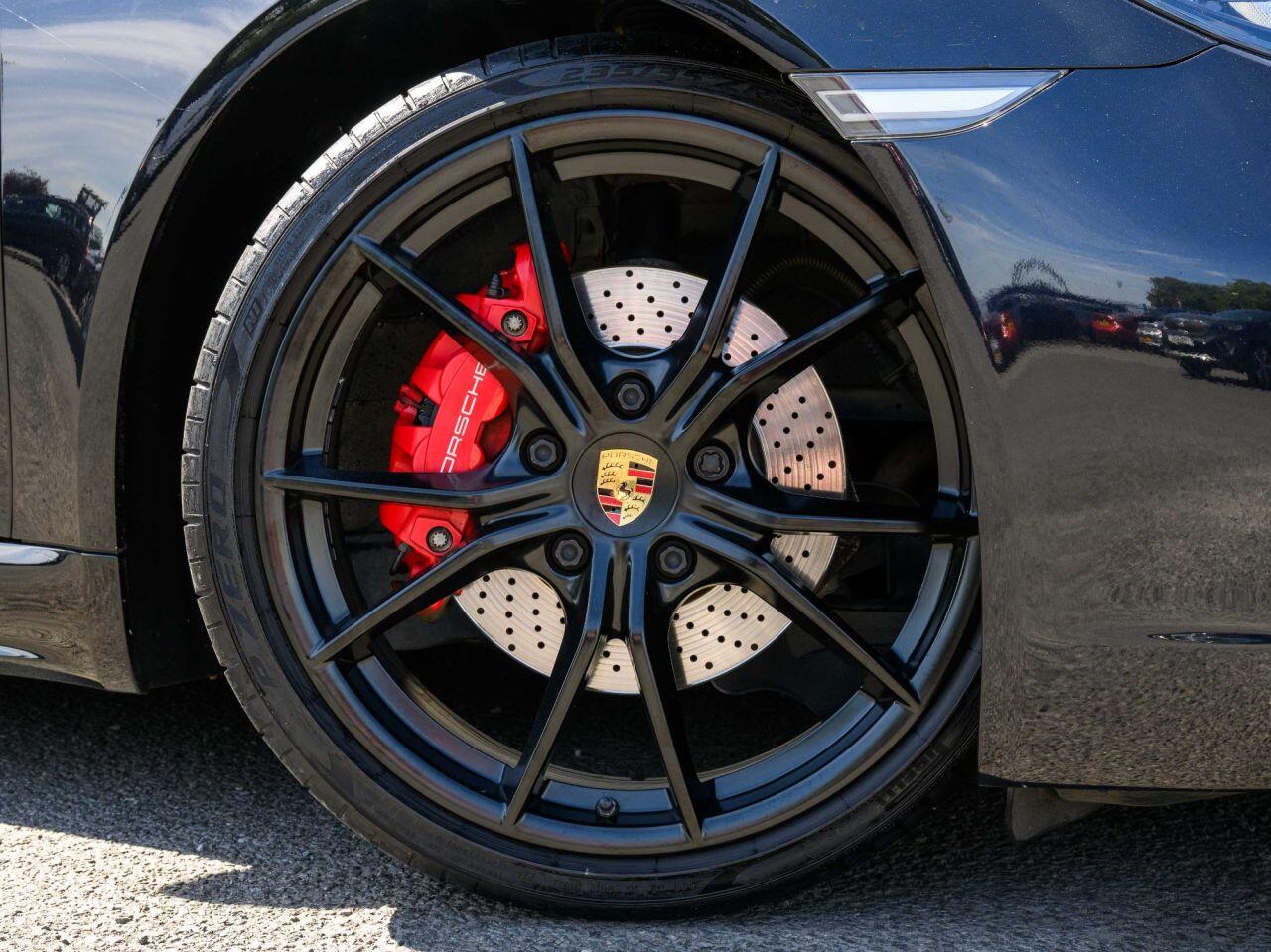 Porsche Boxster view 11